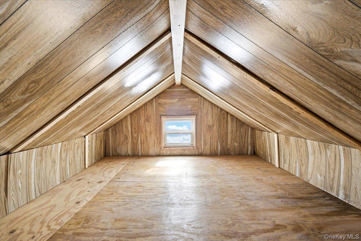 #8 photo, 71-19 Nansen Street, קווינס Forest Hills , NY 11375