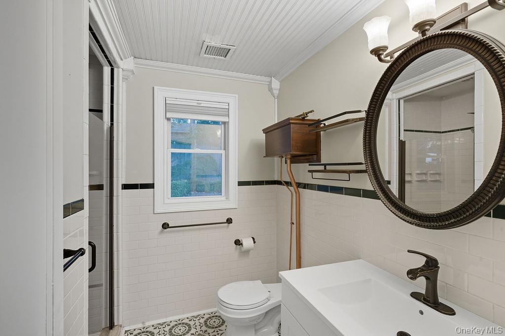 #13 photo, 230 Lakeside Trail, Ridge , NY 11961