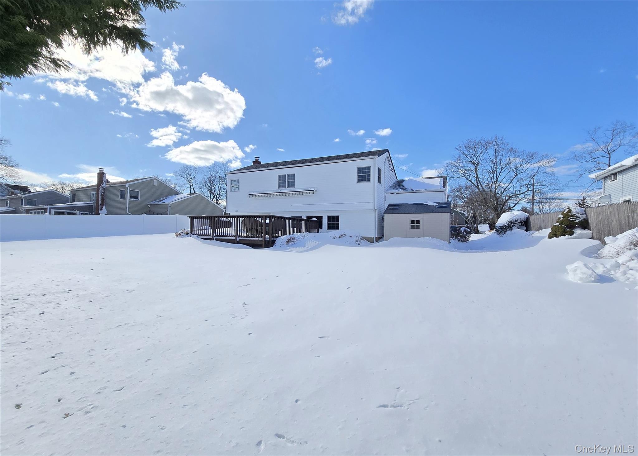 #20 photo, 165 Edgewater Avenue, Bayport , NY 11705