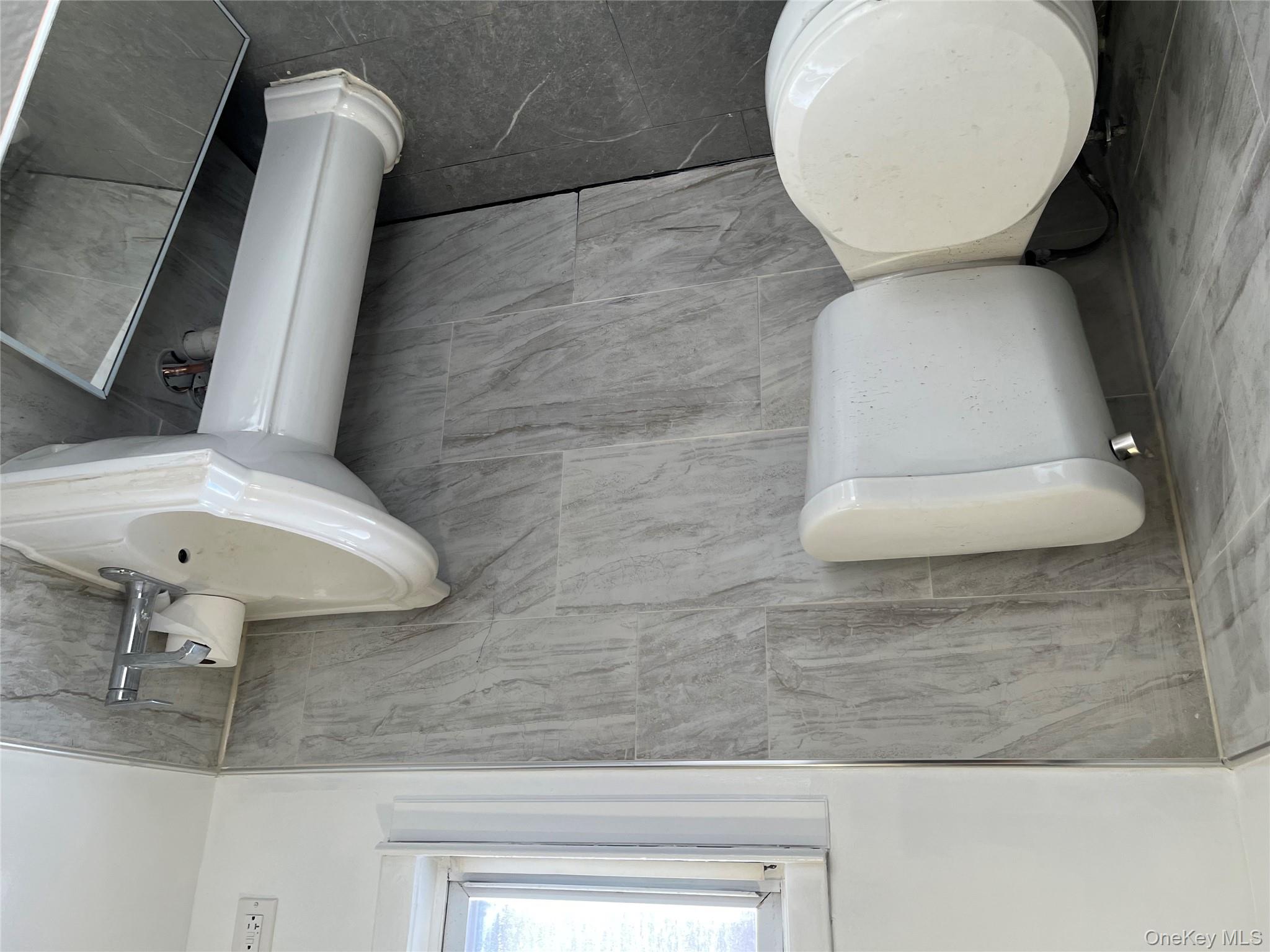 #15 photo, 43 california Avenue, Hempstead , NY 11550