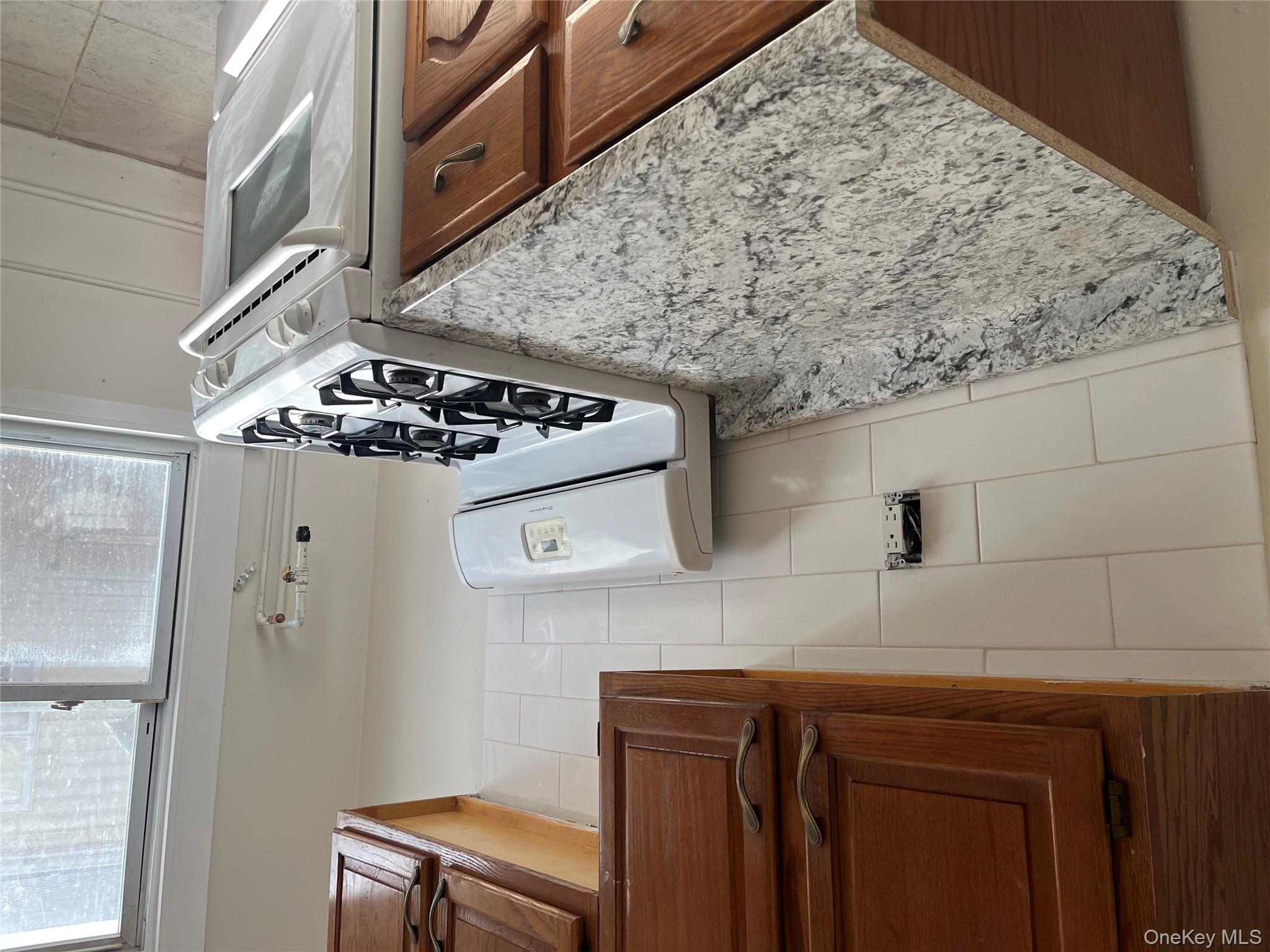 #8 photo, 43 california Avenue, Hempstead , NY 11550