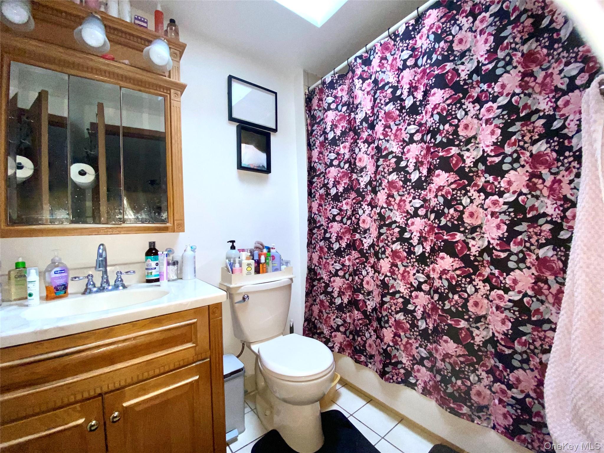 #12 photo, 3070 Lowell Avenue, 롱 아일랜드 Wantagh , NY 11793