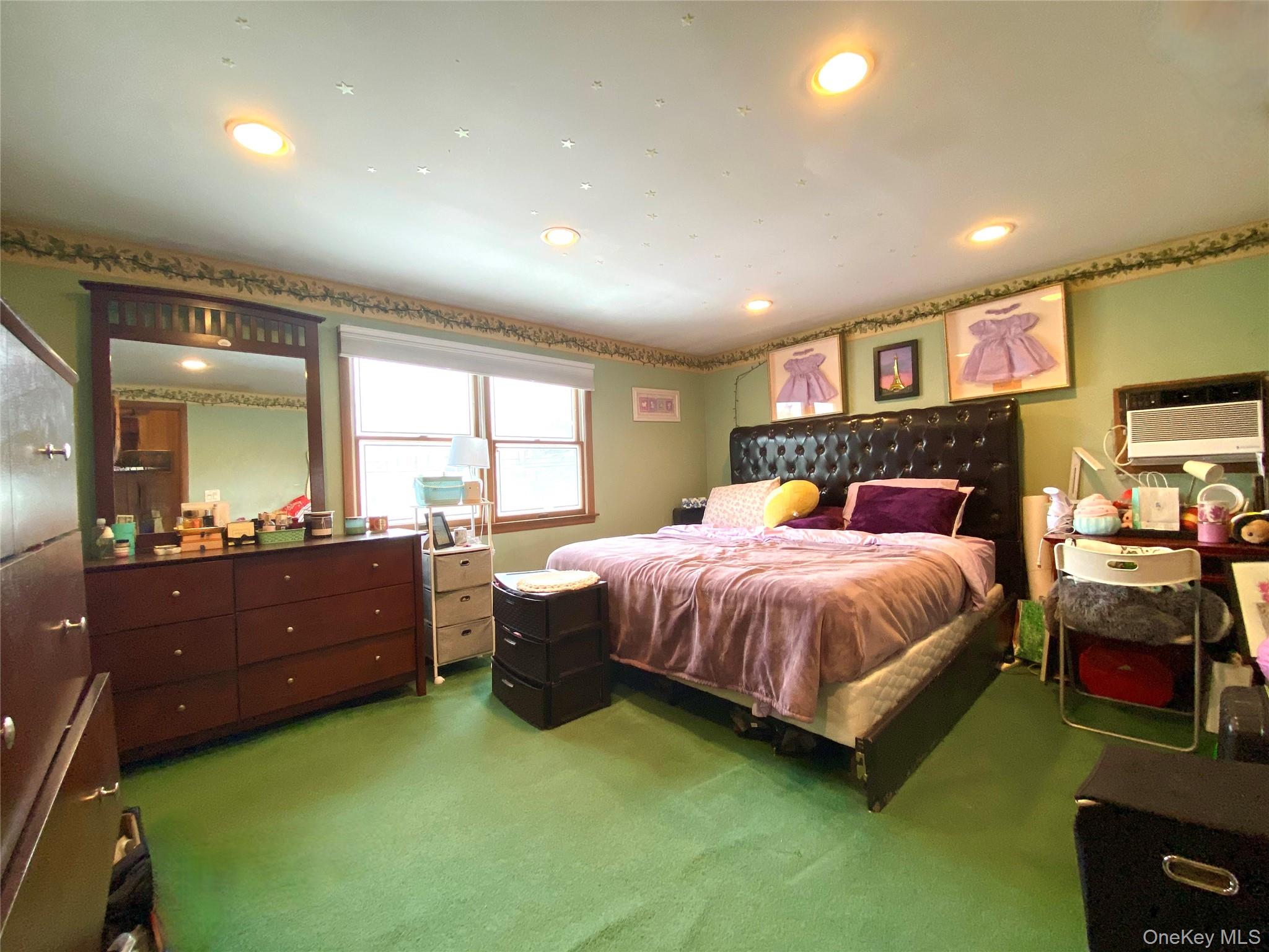 #8 photo, 3070 Lowell Avenue, 롱 아일랜드 Wantagh , NY 11793