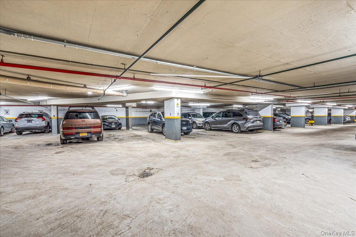 #19 photo, 138-35 Elder Avenue, 플러싱 Flushing , NY 11355