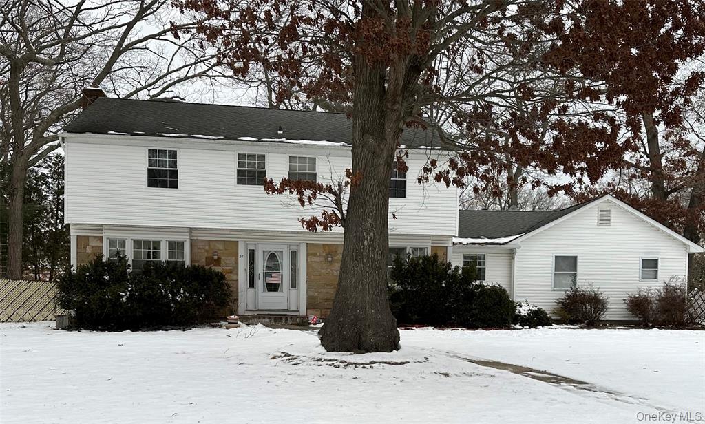 #1 photo, 27 Whitmore Lane, سوفولك Coram , NY 11727