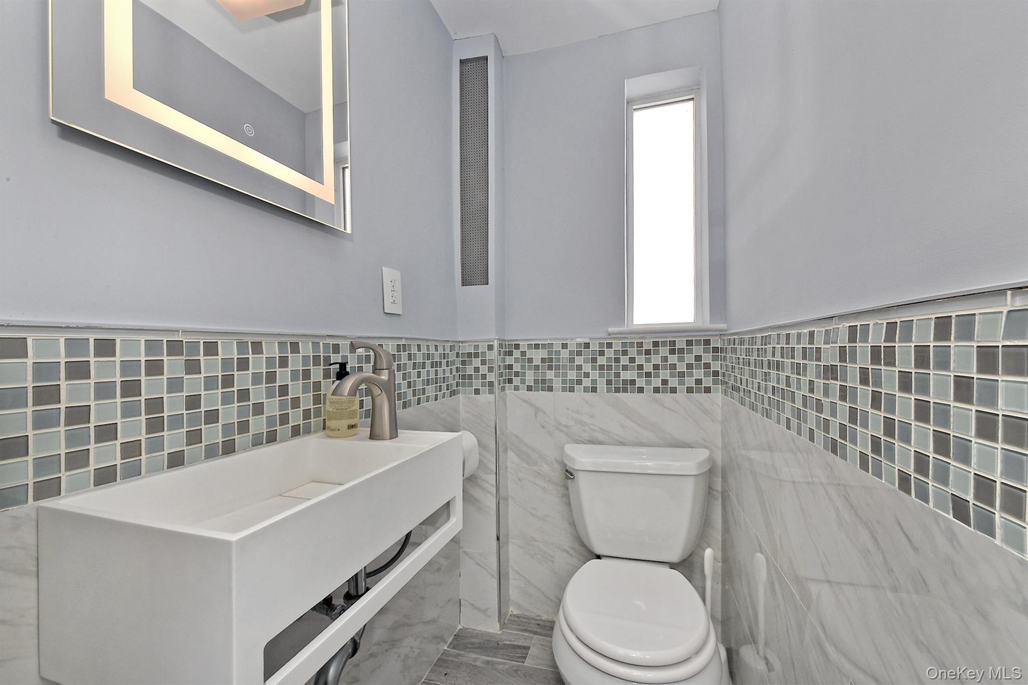 #14 photo, 222-03 Kingsbury Avenue, קווינס Bayside , NY 11364