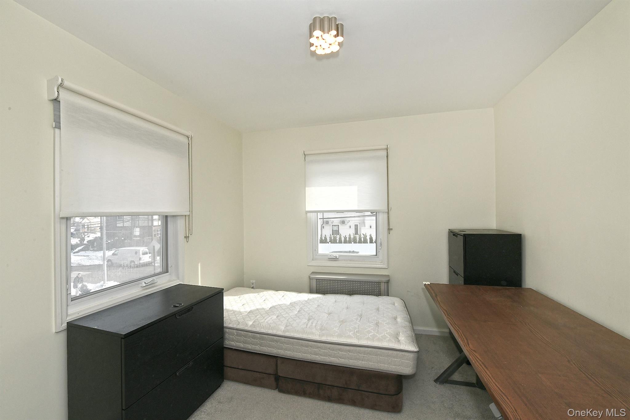 #17 photo, 222-03 Kingsbury Avenue, קווינס Bayside , NY 11364