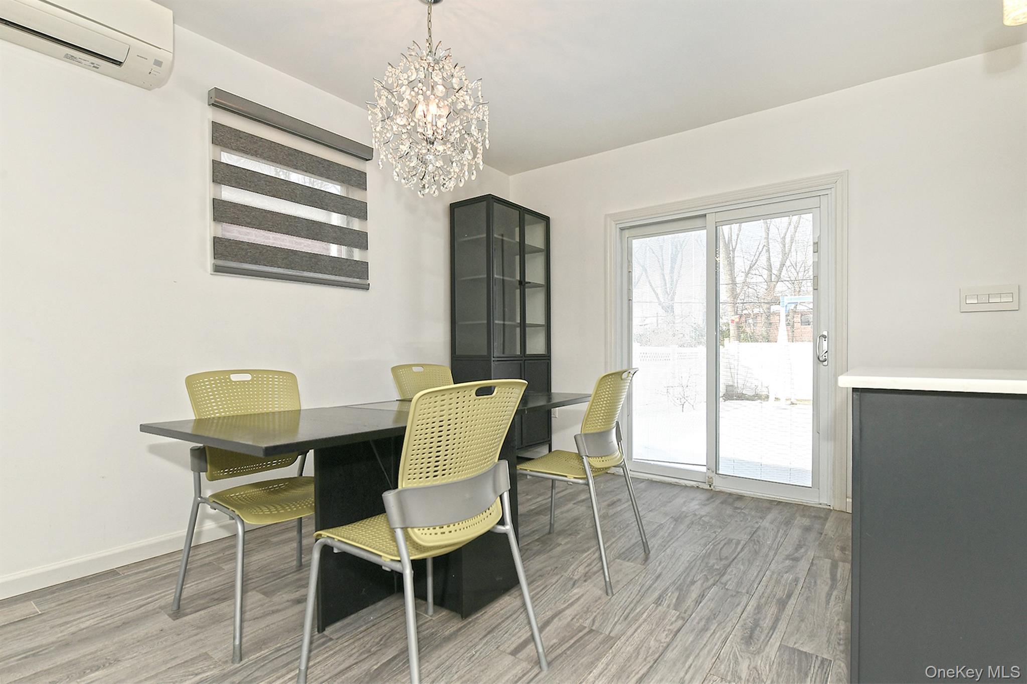 #8 photo, 222-03 Kingsbury Avenue, קווינס Bayside , NY 11364