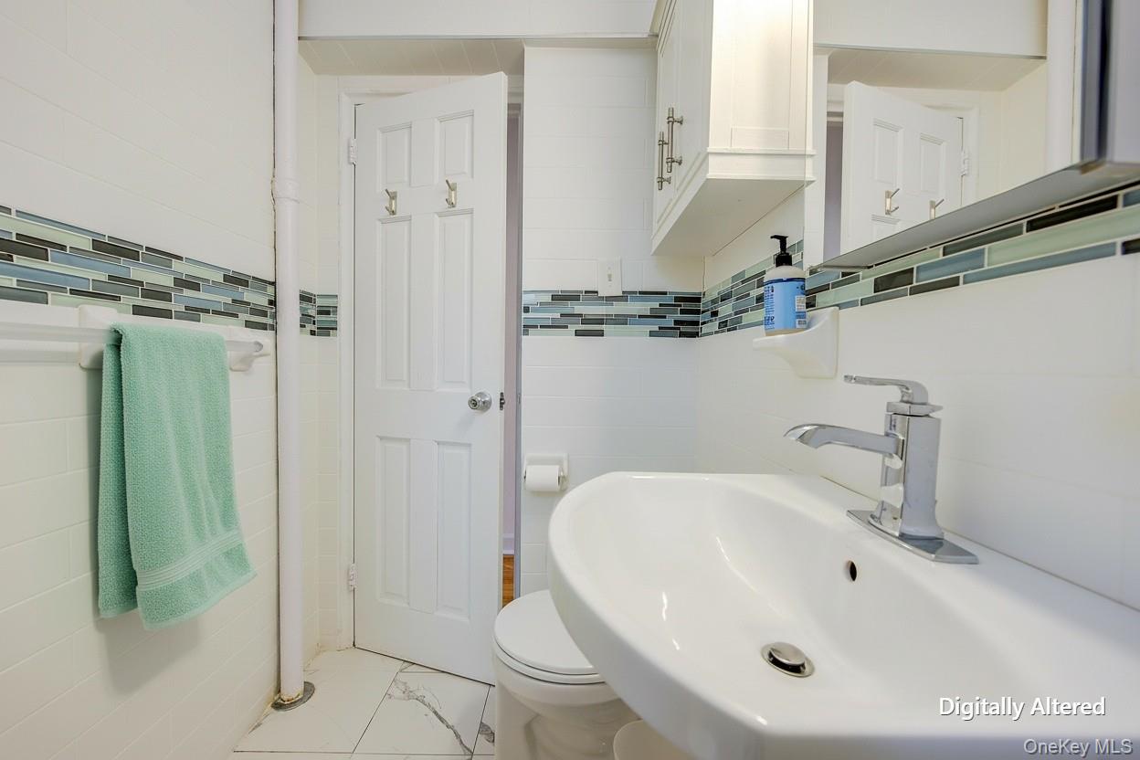 #13 photo, 33-15 81st Street, 皇后區 傑克遜高地 Jackson Heights , NY 11372