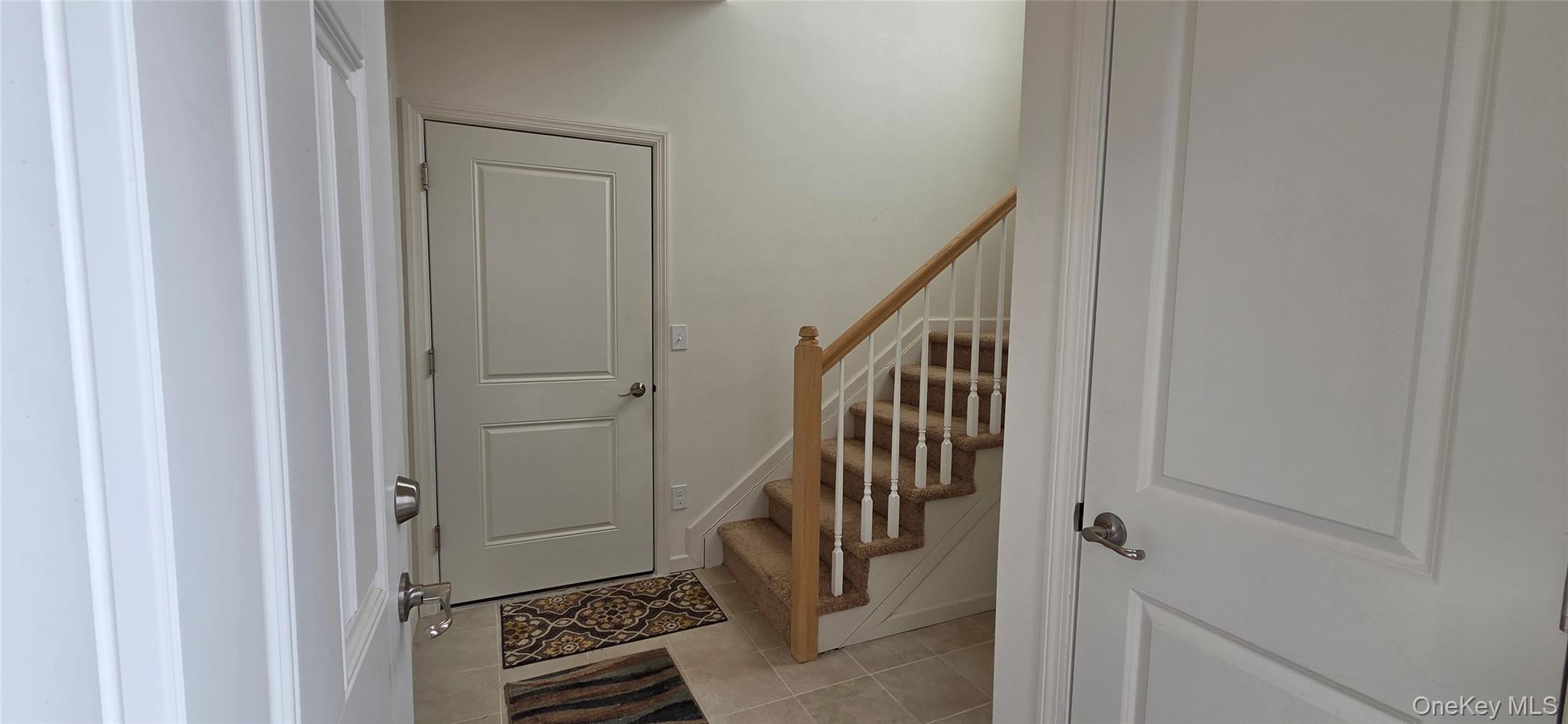 #3 photo, 41 Greentree Court, Shirley , NY 11967