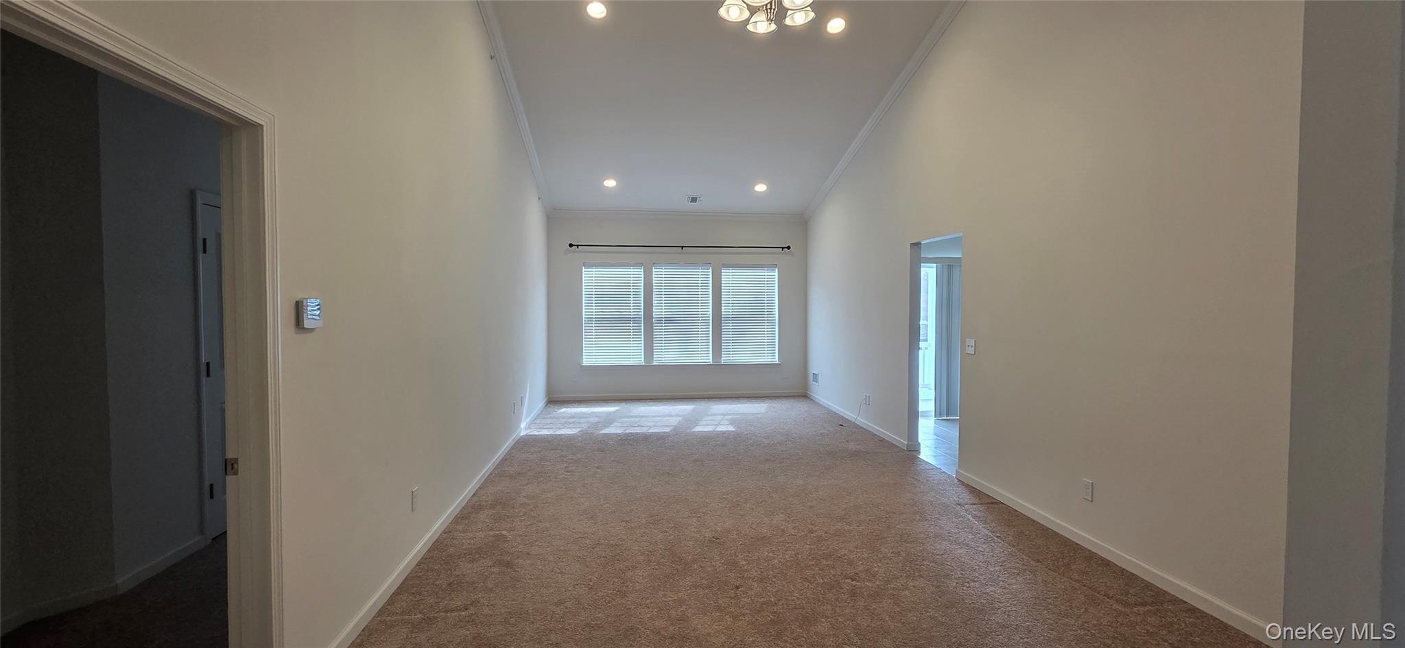 #8 photo, 41 Greentree Court, Shirley , NY 11967