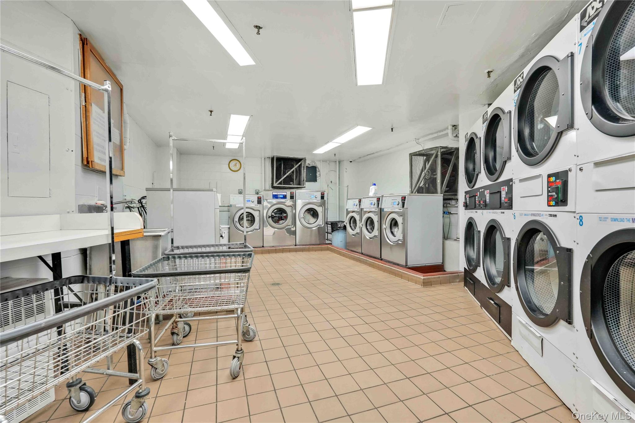 #10 photo, 13835 Elder, 플러싱 Flushing , NY 11355