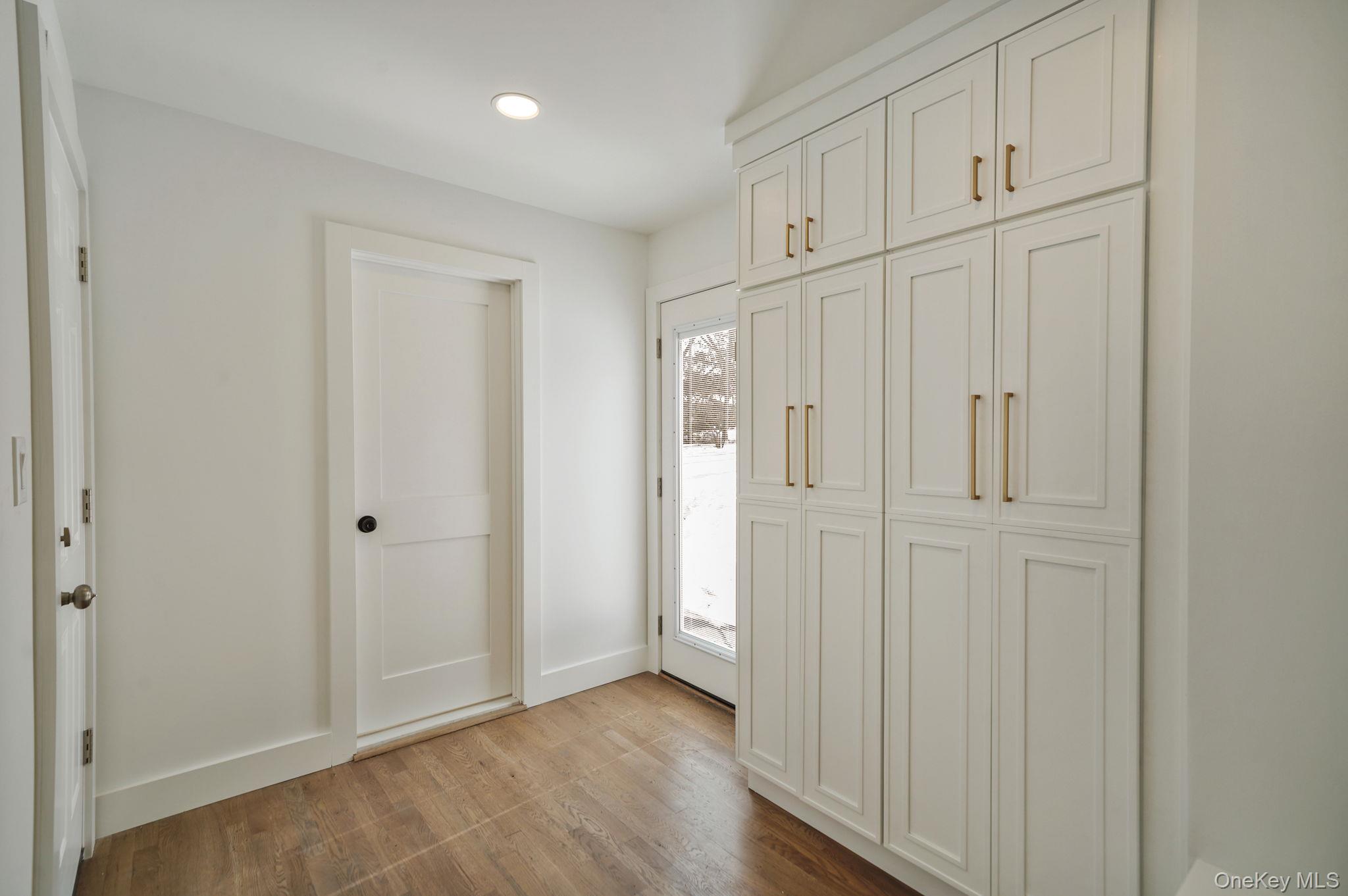 #13 photo, 20 Upper Sheep Pasture Road, East Setauket , NY 11733