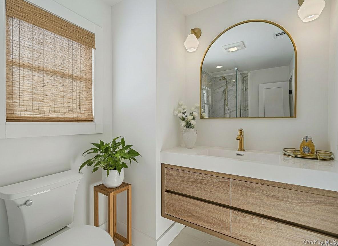 #19 photo, 20 Upper Sheep Pasture Road, East Setauket , NY 11733