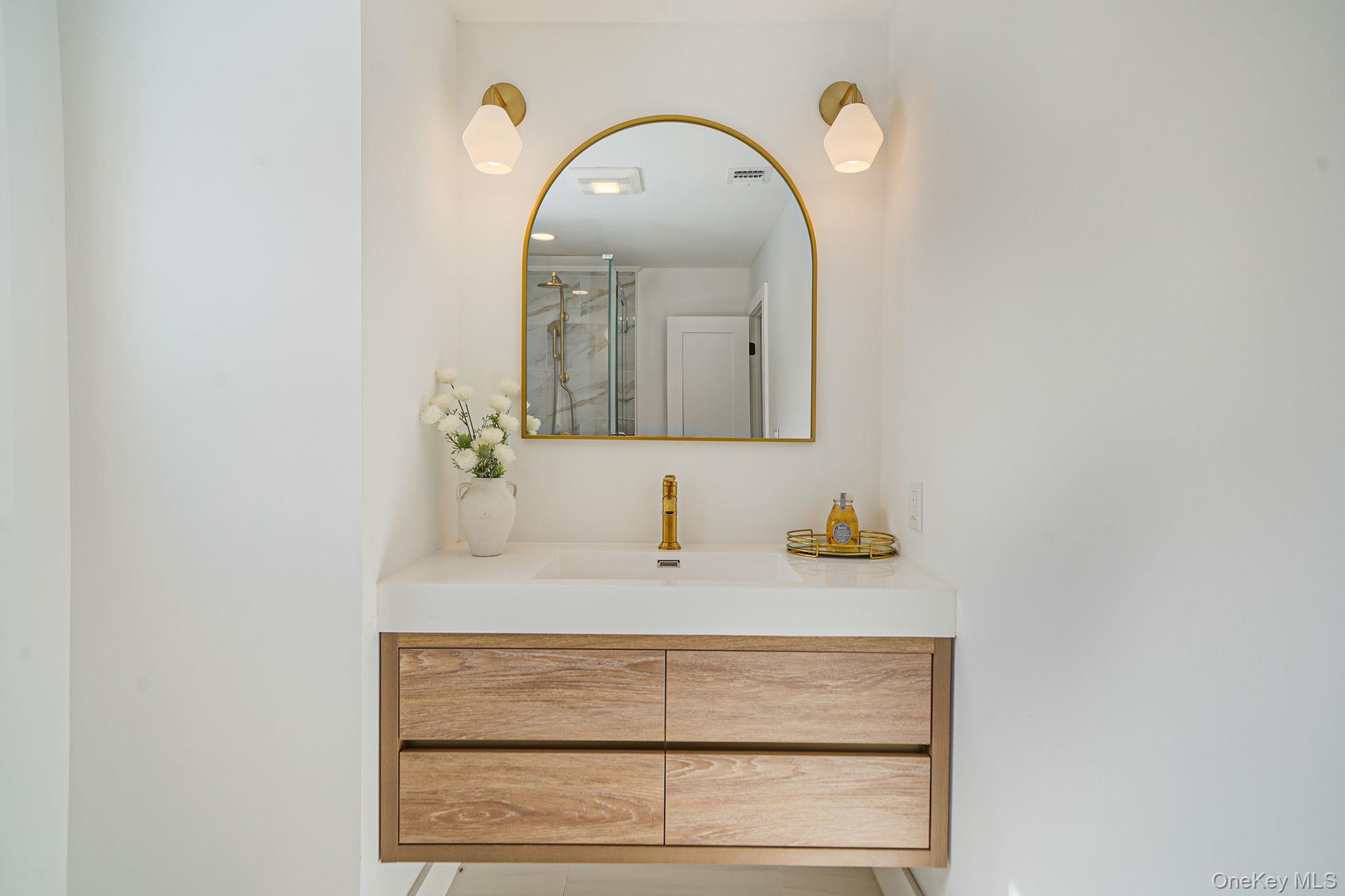 #20 photo, 20 Upper Sheep Pasture Road, East Setauket , NY 11733