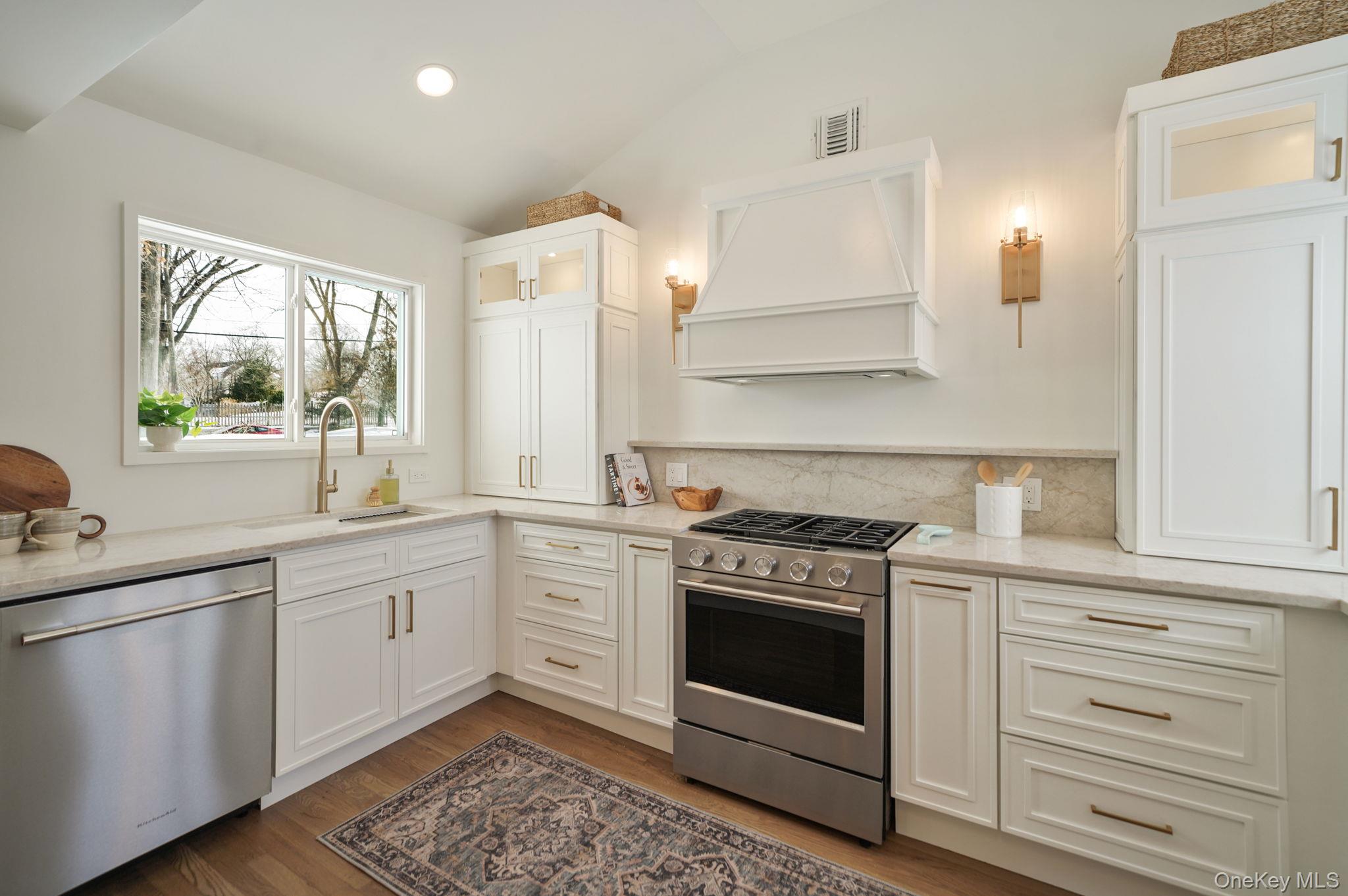 #9 photo, 20 Upper Sheep Pasture Road, East Setauket , NY 11733