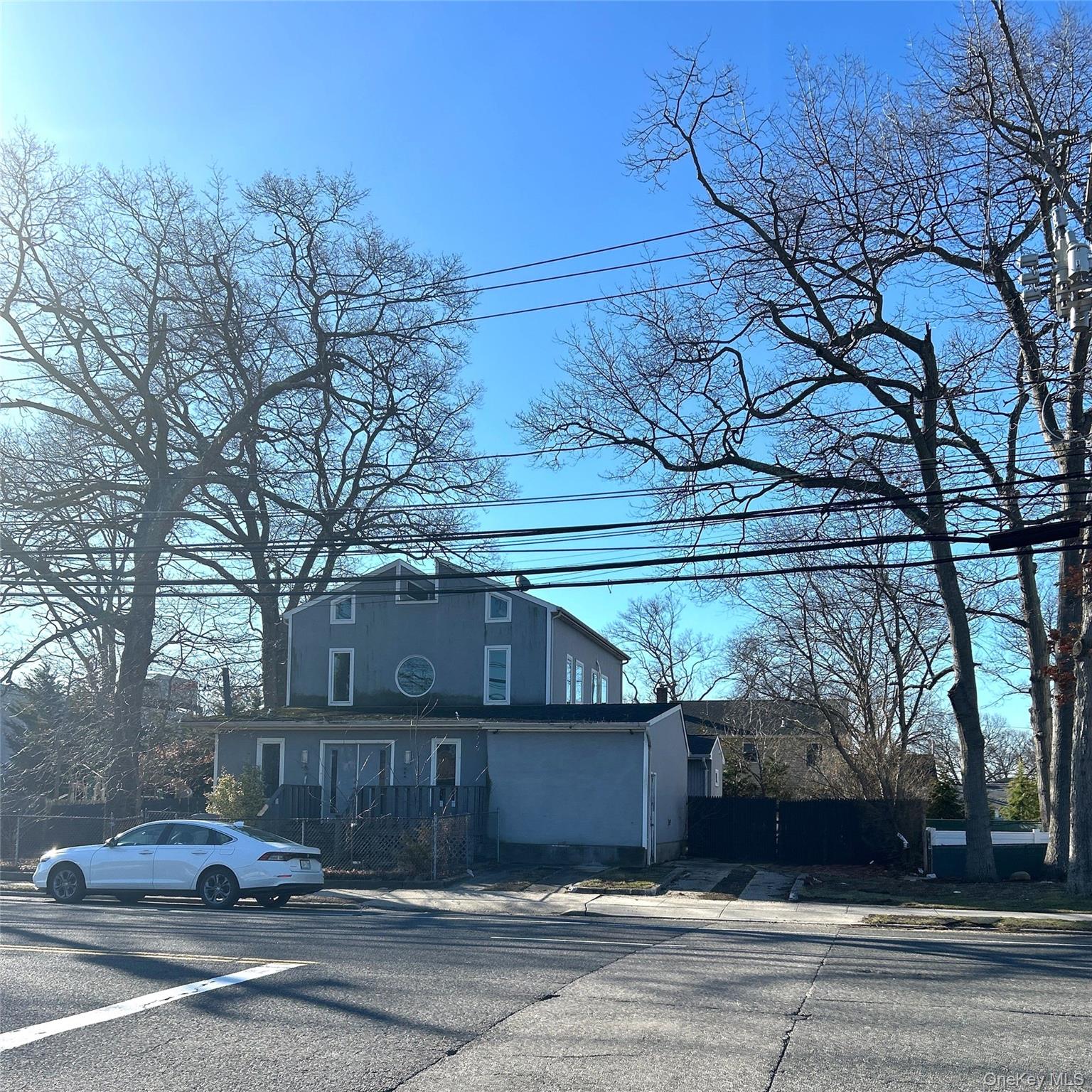 #3 photo, 90 Jerusalem Avenue, Massapequa , NY 11758