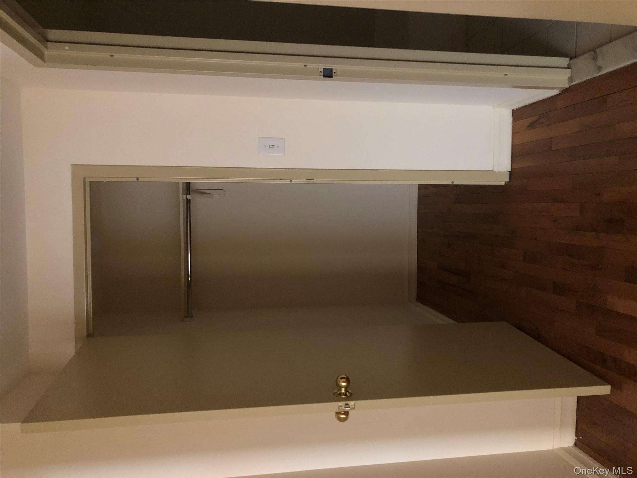 #7 photo, 12 Brooklyn Avenue, Valley Stream , NY 11581