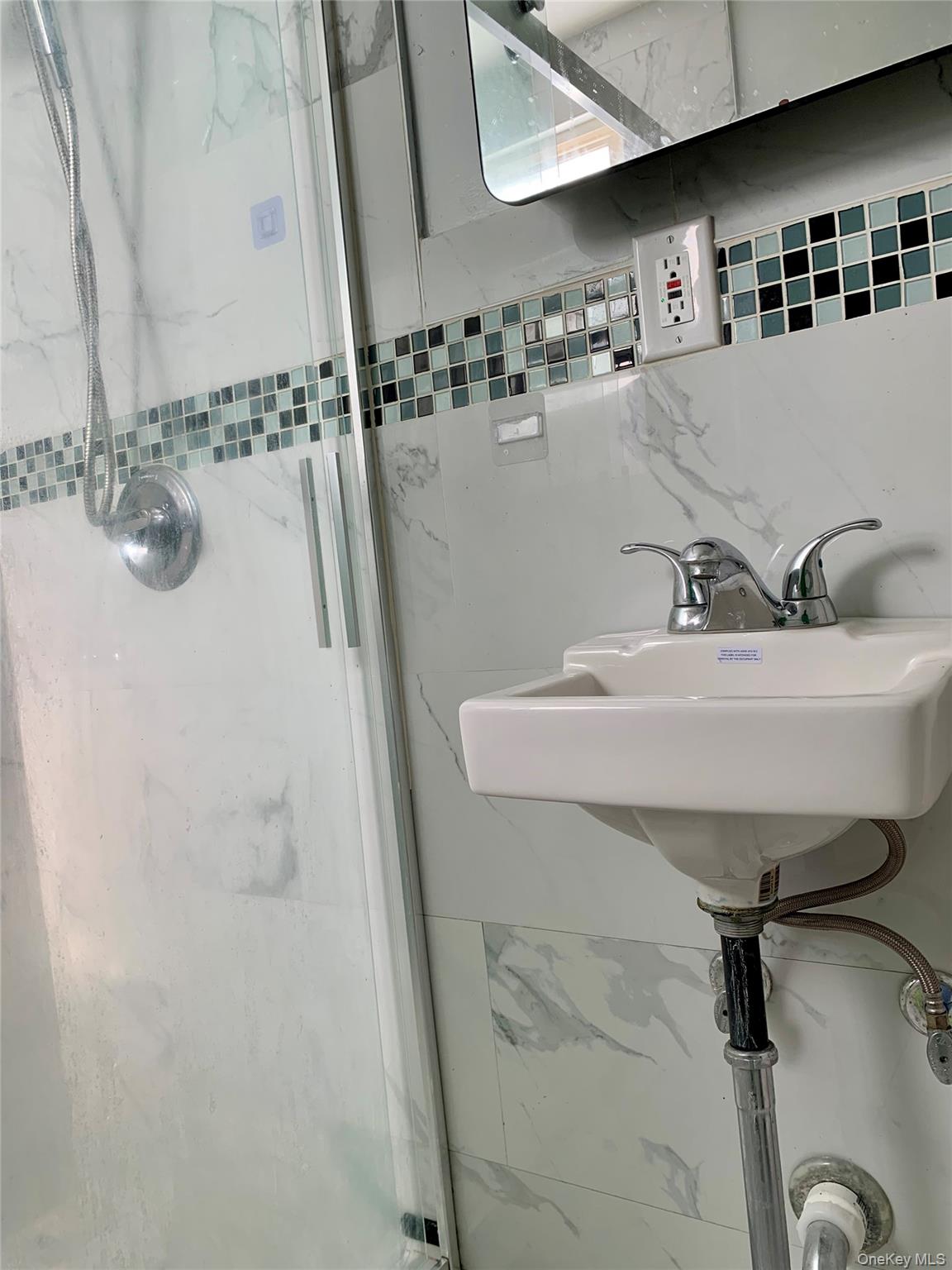 #13 photo, 336 Scranton Avenue, 롱 아일랜드 Lynbrook , NY 11563