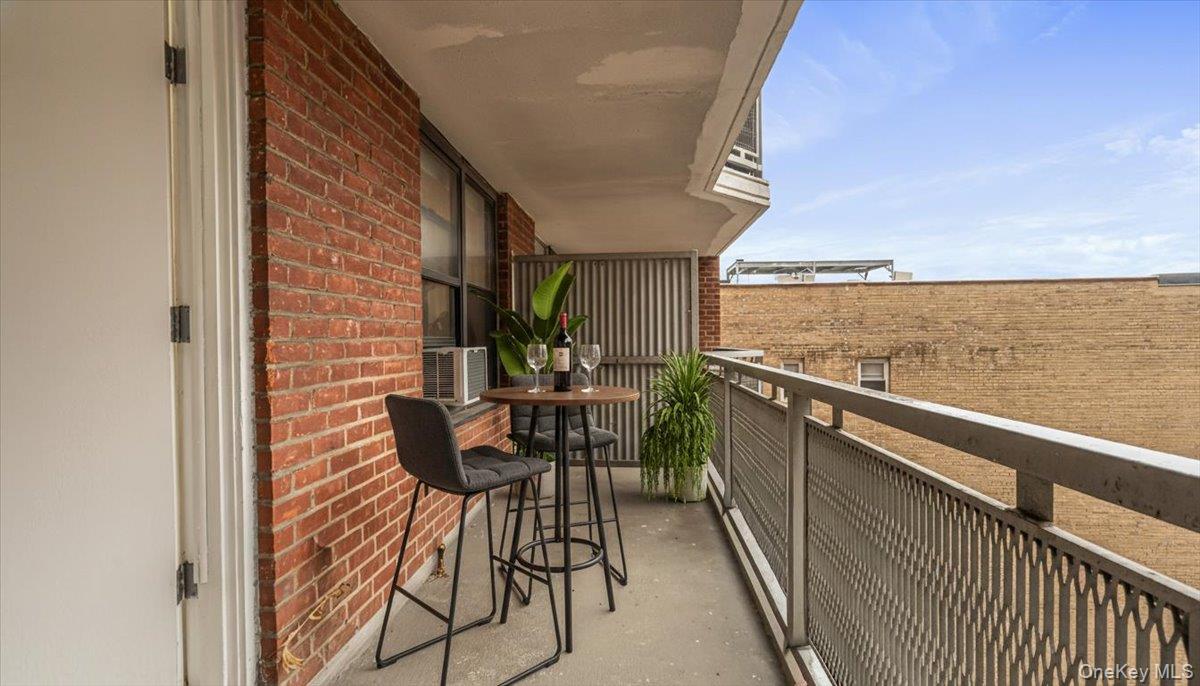 #18 photo, 61-35 98th St, Rego Park , NY 11374