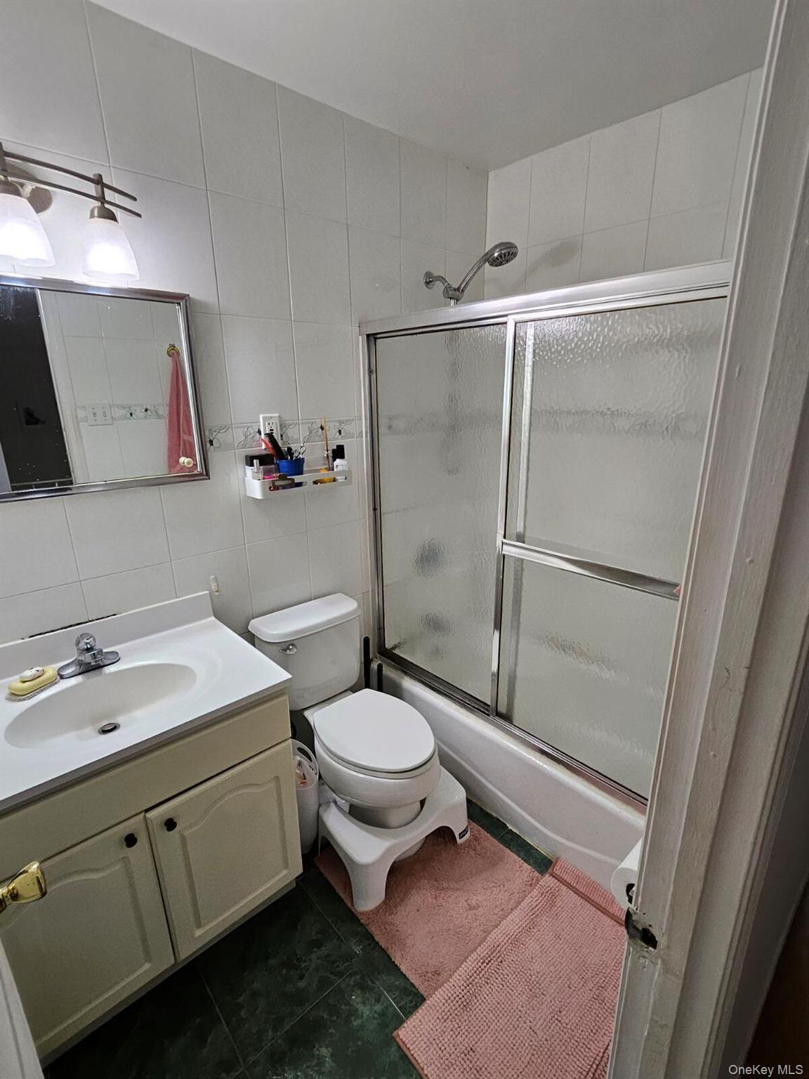 #4 photo, 16-21 200th Street, Flushing , NY 11360