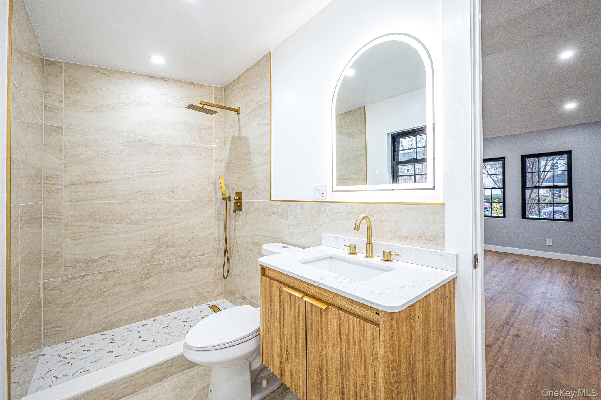 #13 photo, 200 Evans Avenue, 롱 아일랜드 Freeport , NY 11520