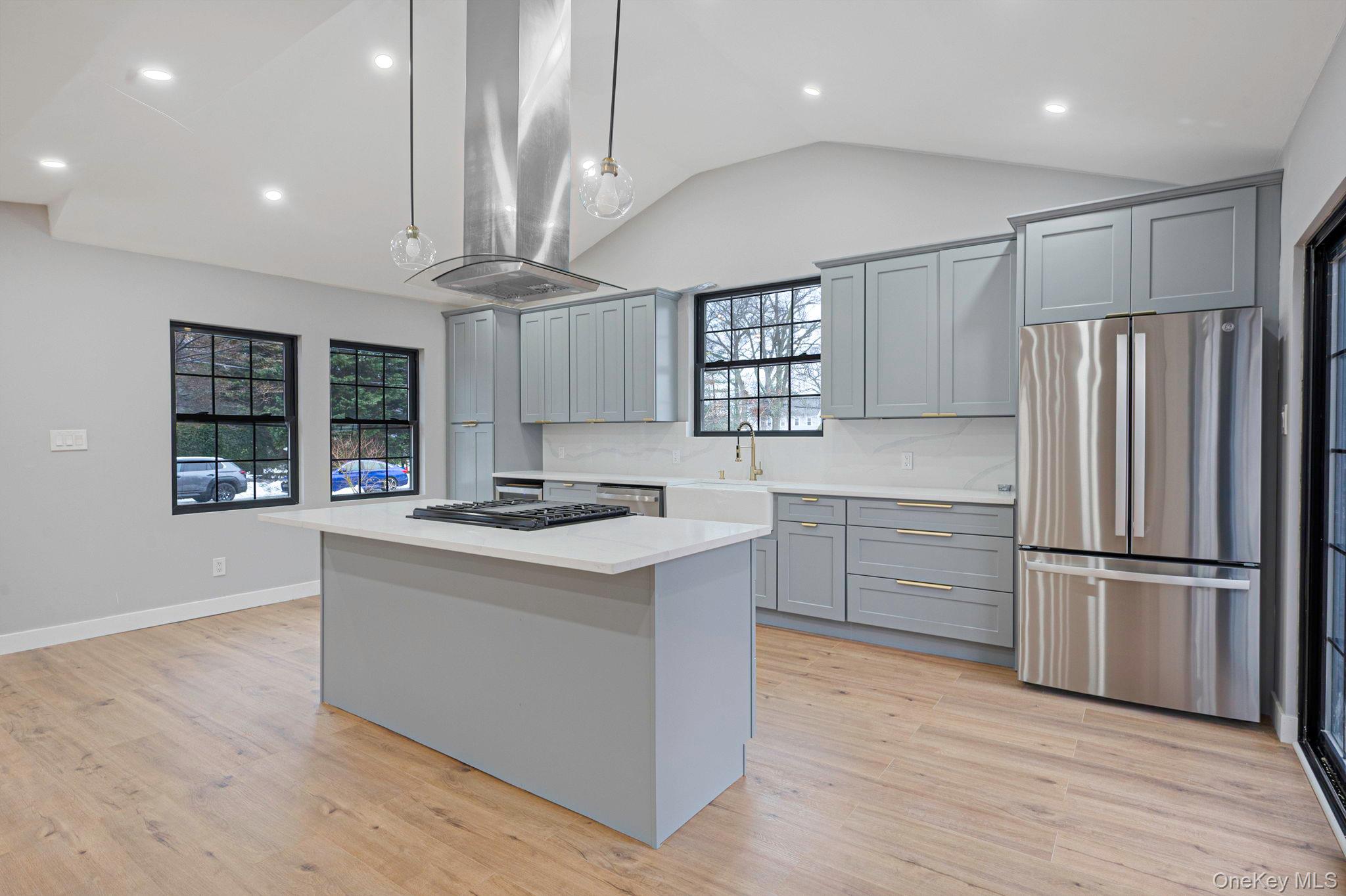 #9 photo, 200 Evans Avenue, 롱 아일랜드 Freeport , NY 11520