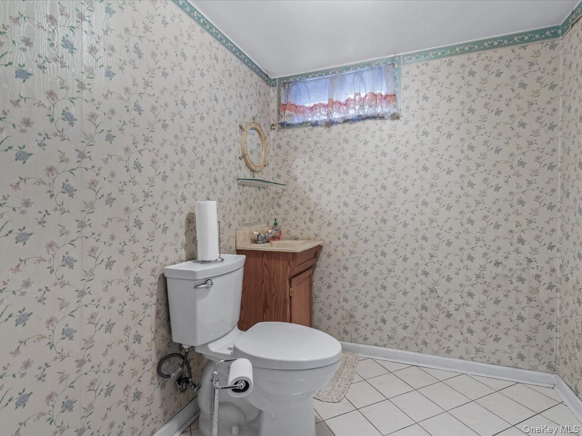 #20 photo, 38 Leslie Lane, ناسو New Hyde Park , NY 11040