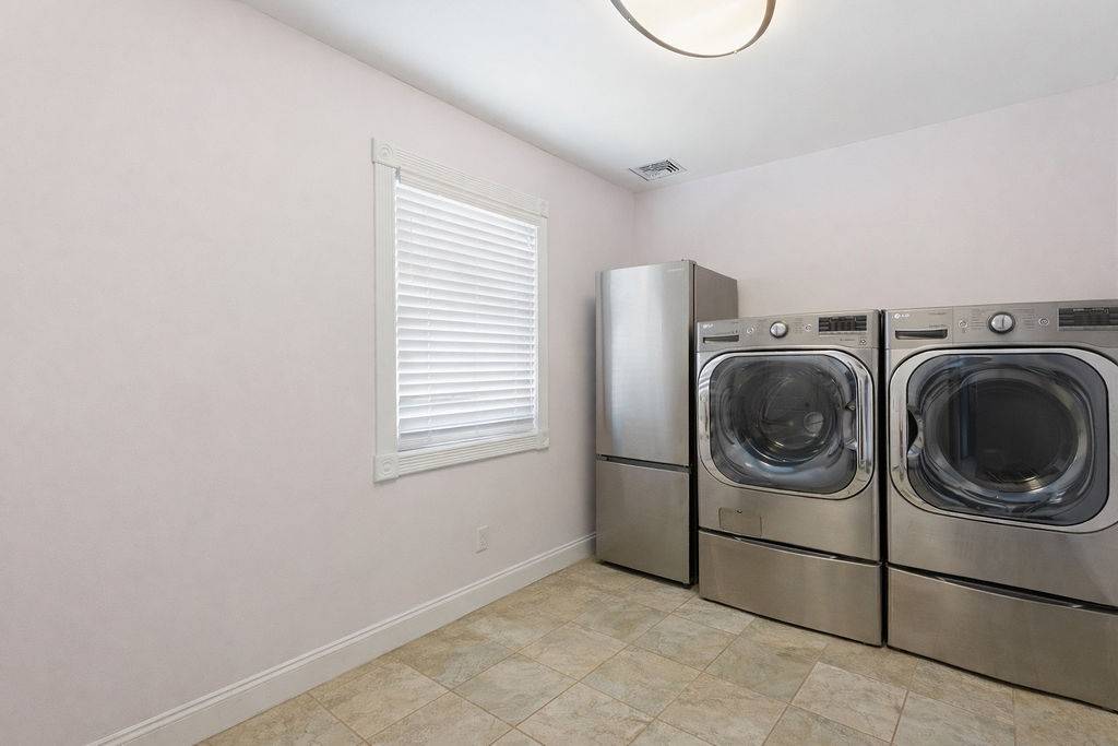 #23 photo, 164-14 85th Street, Howard Beach , NY 11414