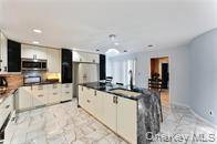 #5 photo, 17 Mowbray Ave, সাফোক কাউন্টি Bayshore , NY 11706