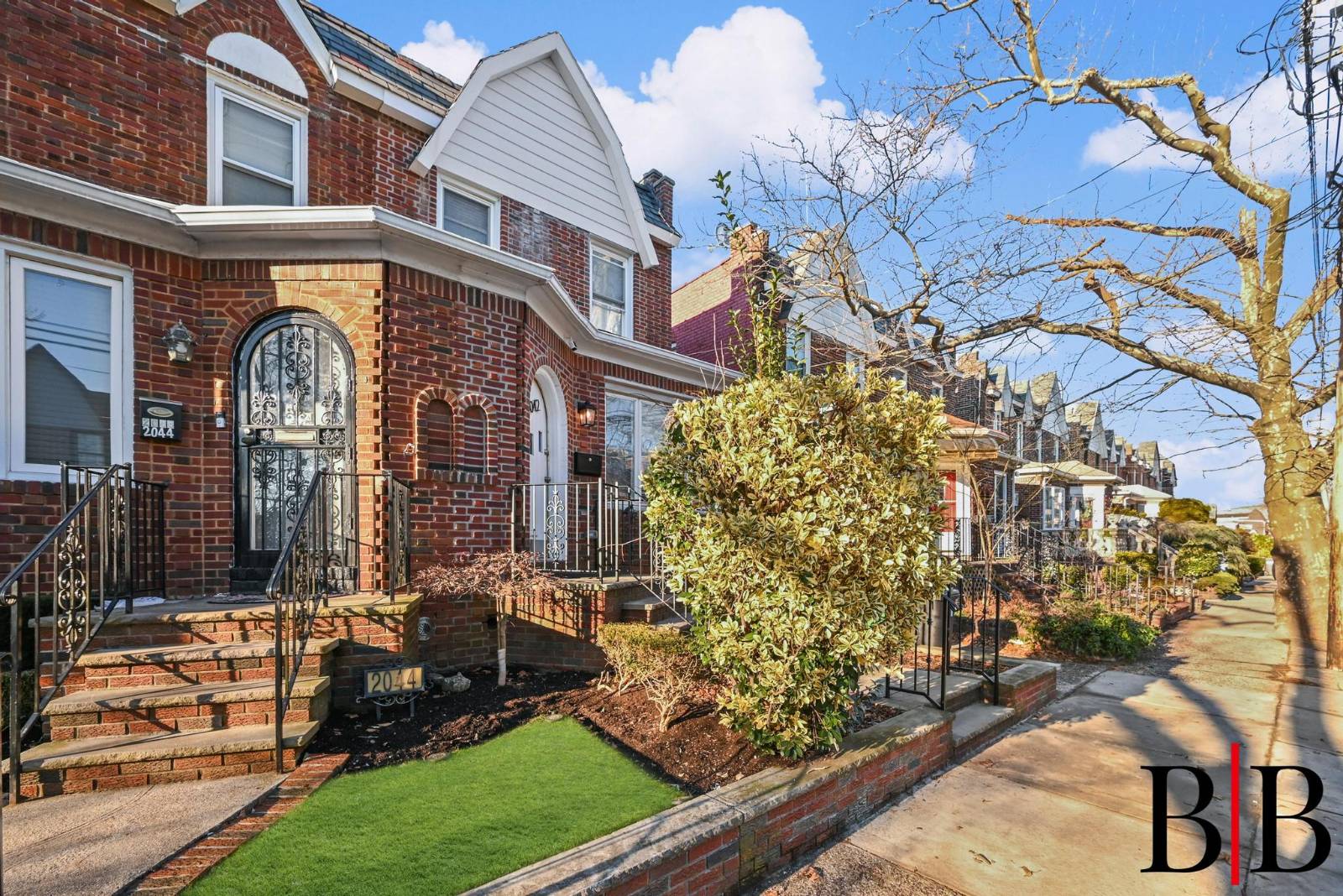 #2 photo, 2042 East 37 Street, Marine Park , NY 11234