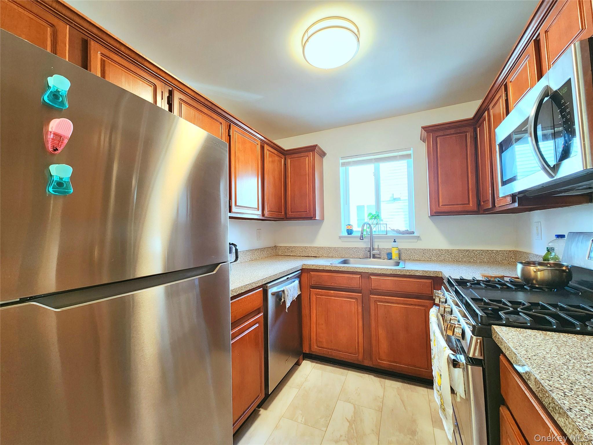 #10 photo, 93-05 91 Avenue, Woodhaven , NY 11421