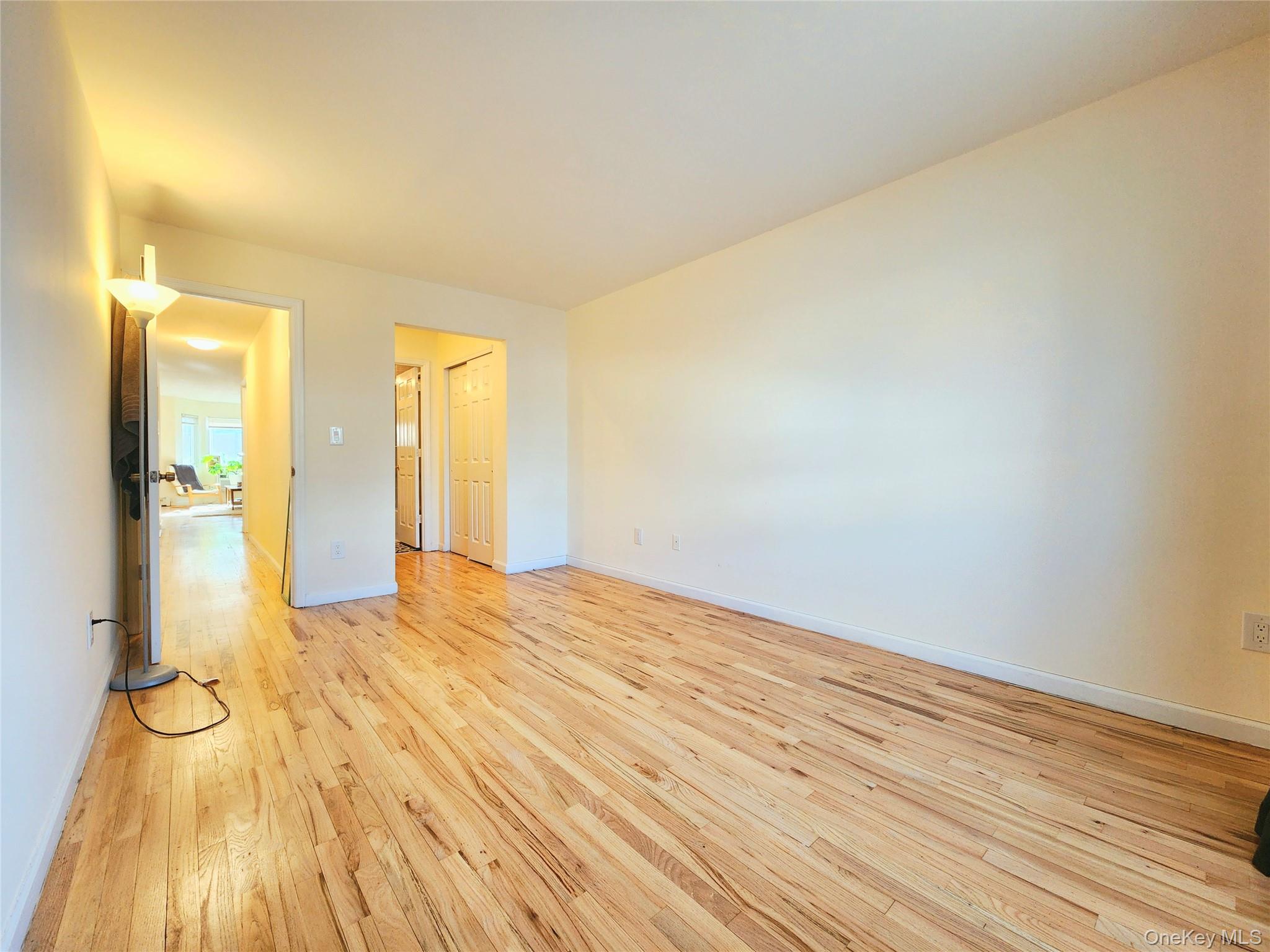 #13 photo, 93-05 91 Avenue, Woodhaven , NY 11421