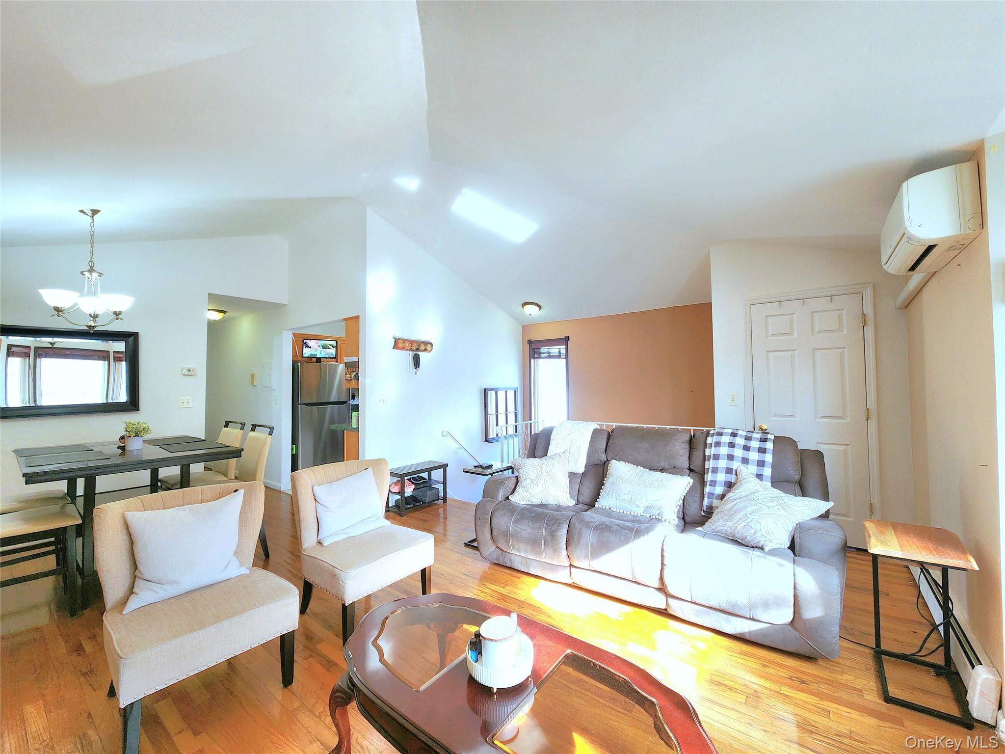 #20 photo, 93-05 91 Avenue, Woodhaven , NY 11421