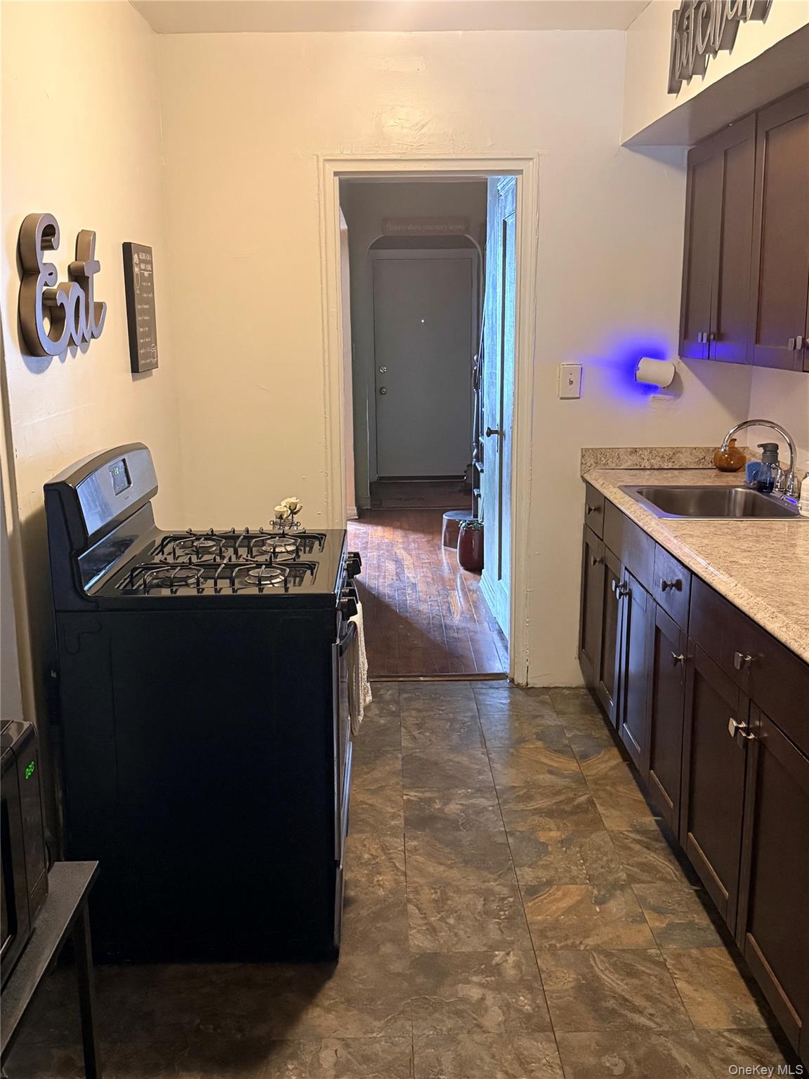 #4 photo, 10217 183rd Place, Hollis , NY 11423