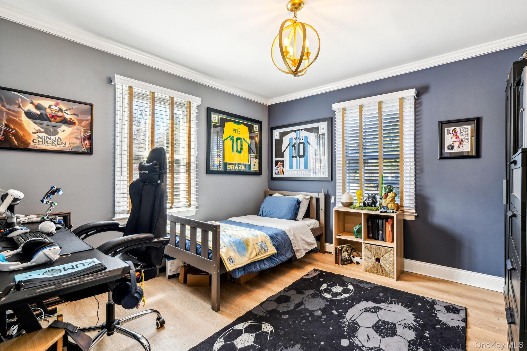 #19 photo, 4 Jeffrey Lane, Setauket , NY 11733