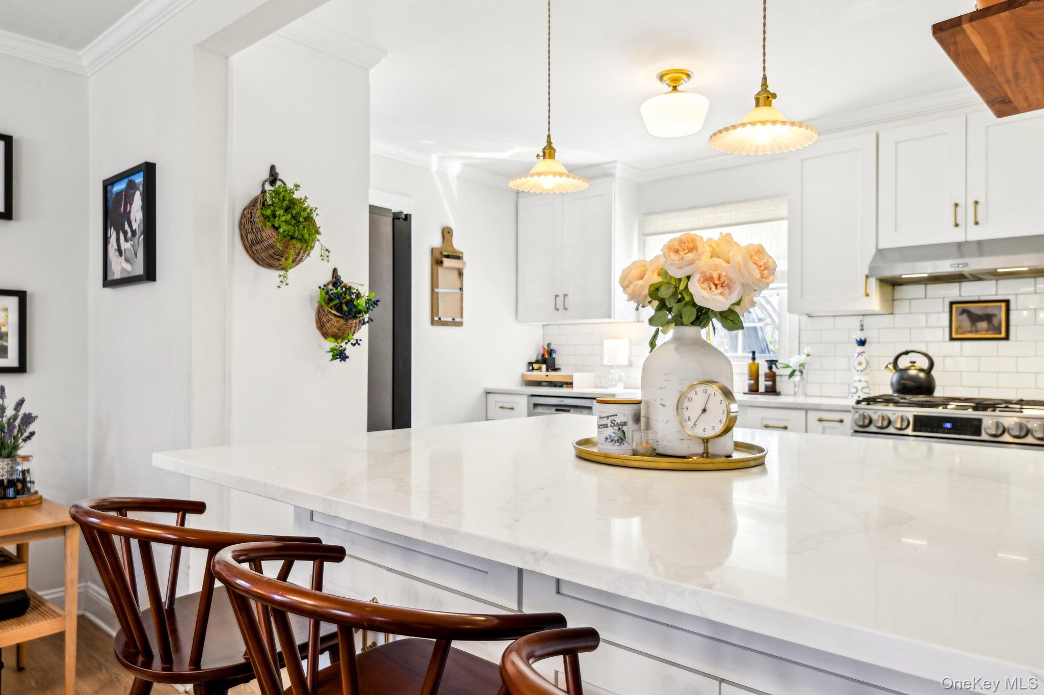 #5 photo, 4 Jeffrey Lane, Setauket , NY 11733