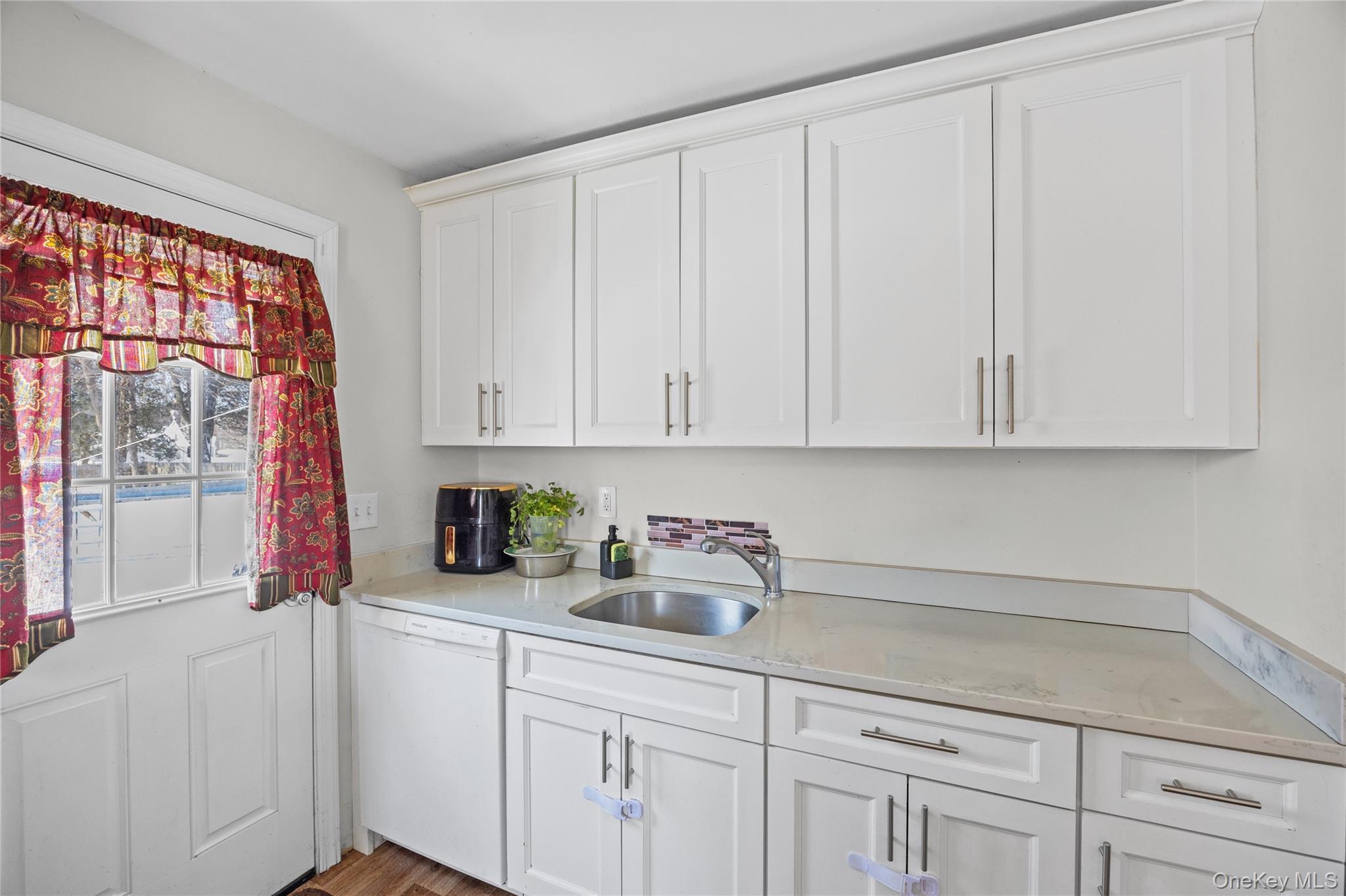 #4 photo, 183 Mark Tree Road, Centereach , NY 11720