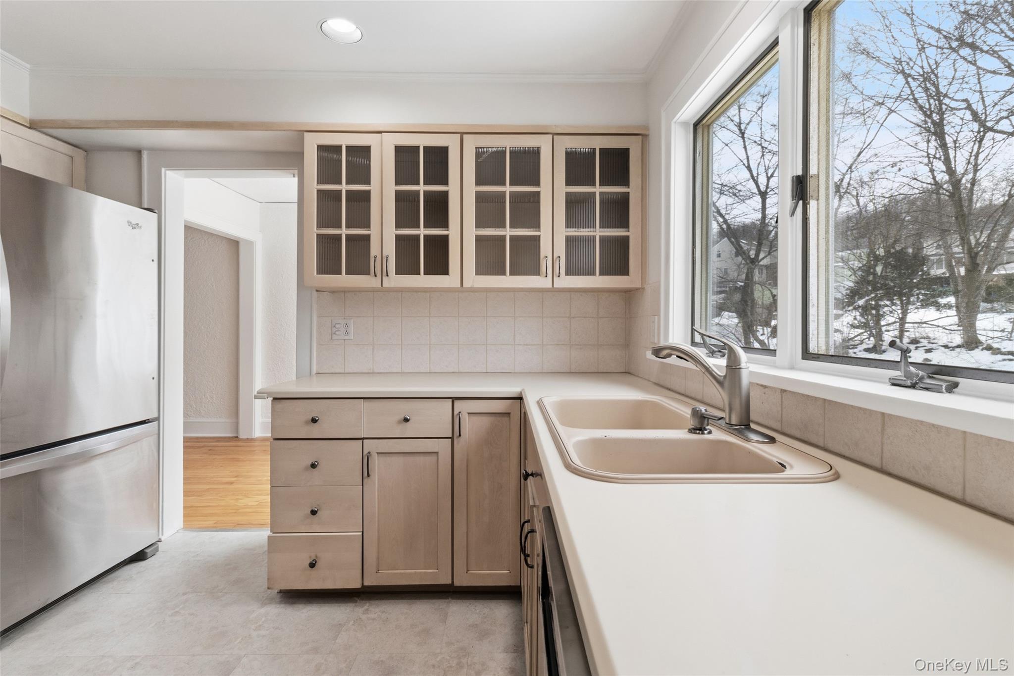 #11 photo, 23 Garretson Road, White Plains , NY 10604