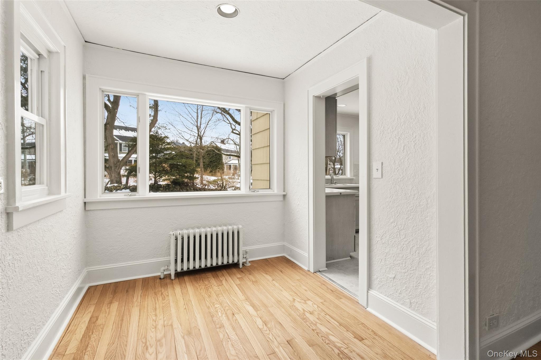 #8 photo, 23 Garretson Road, White Plains , NY 10604