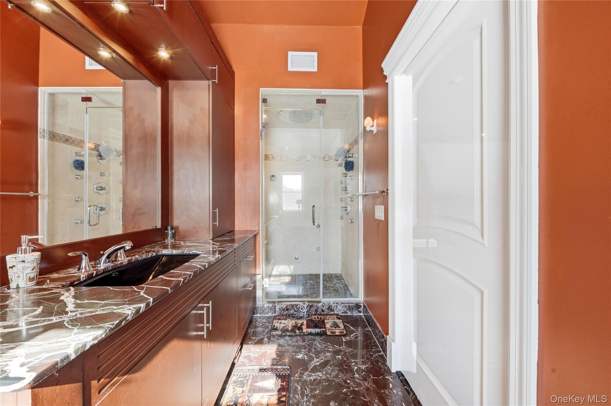 #18 photo, 14 Stonewall Court, Warwick , NY 10990