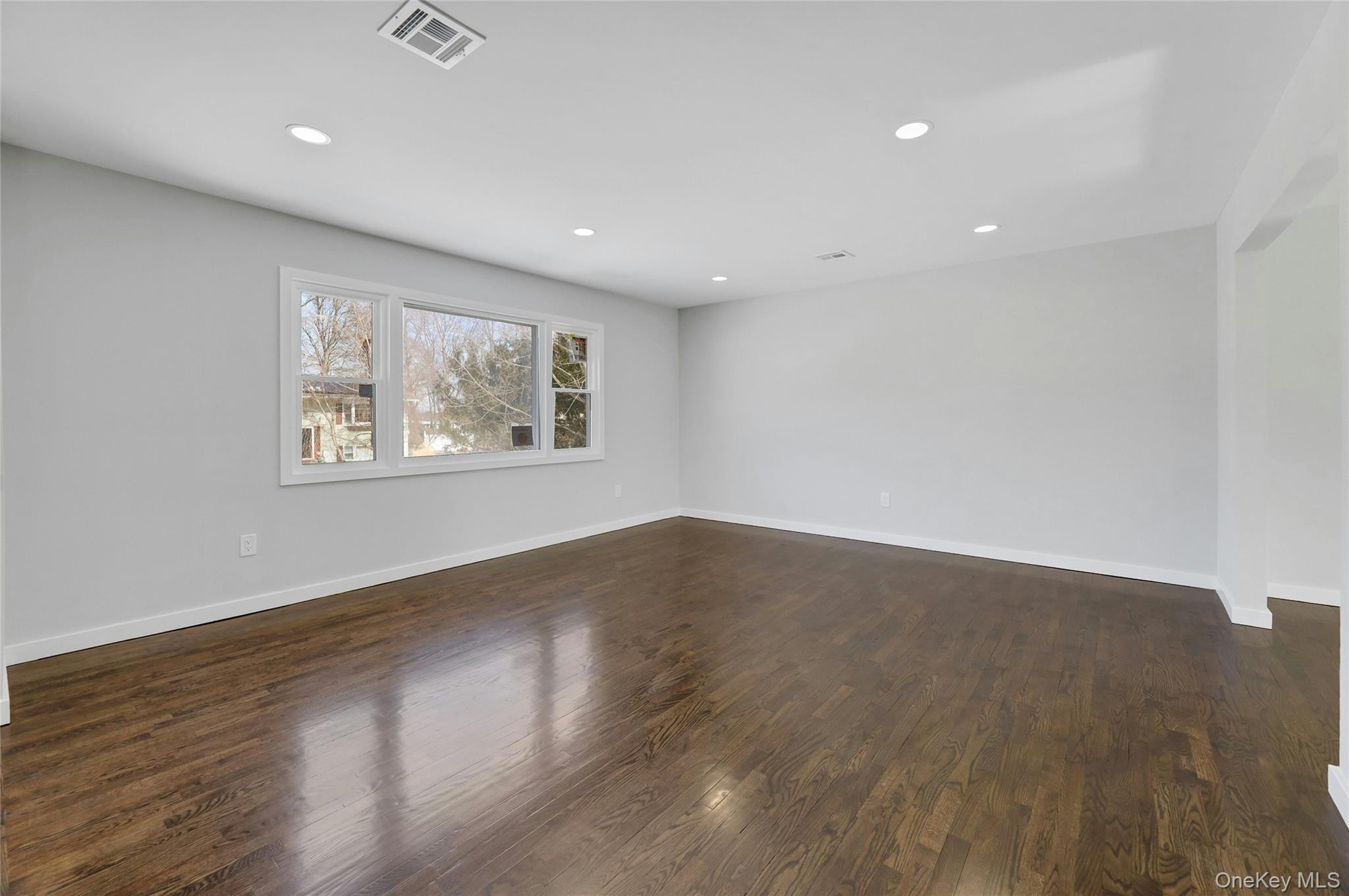 #10 photo, 10 Roman Acres Drive, Garnerville , NY 10923