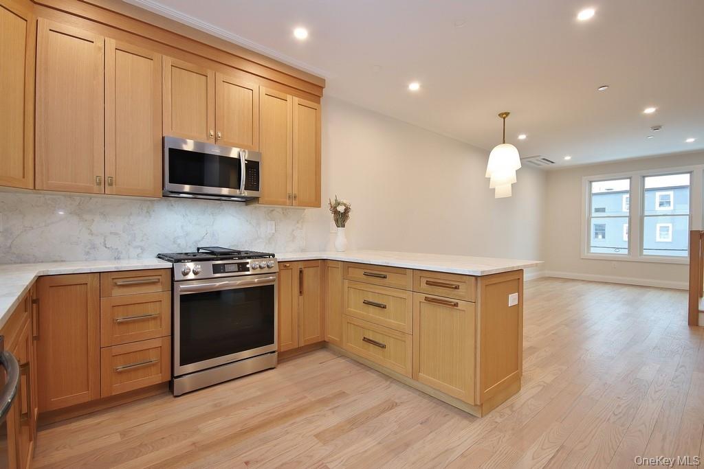 #8 photo, 32 Andrews Lane, Sleepy Hollow , NY 10591