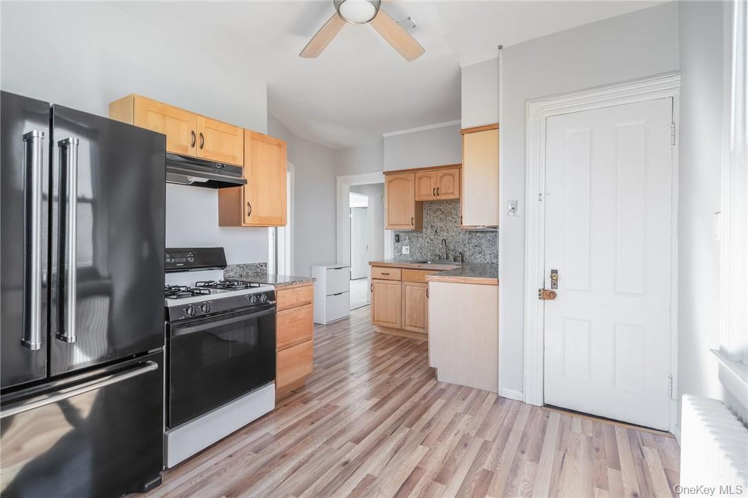 #7 photo, 22 Fairview Avenue, Tuckahoe , NY 10707