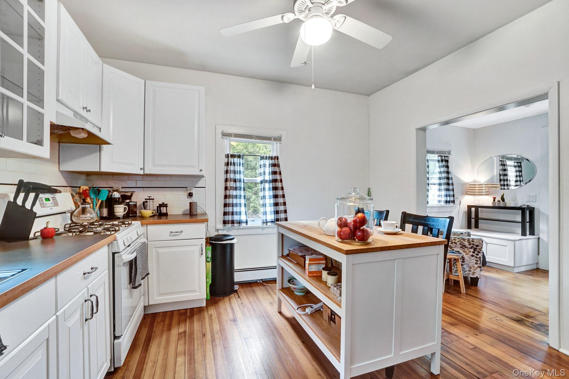 #4 photo, 2 Mine Hill Road, Cornwall , NY 12518