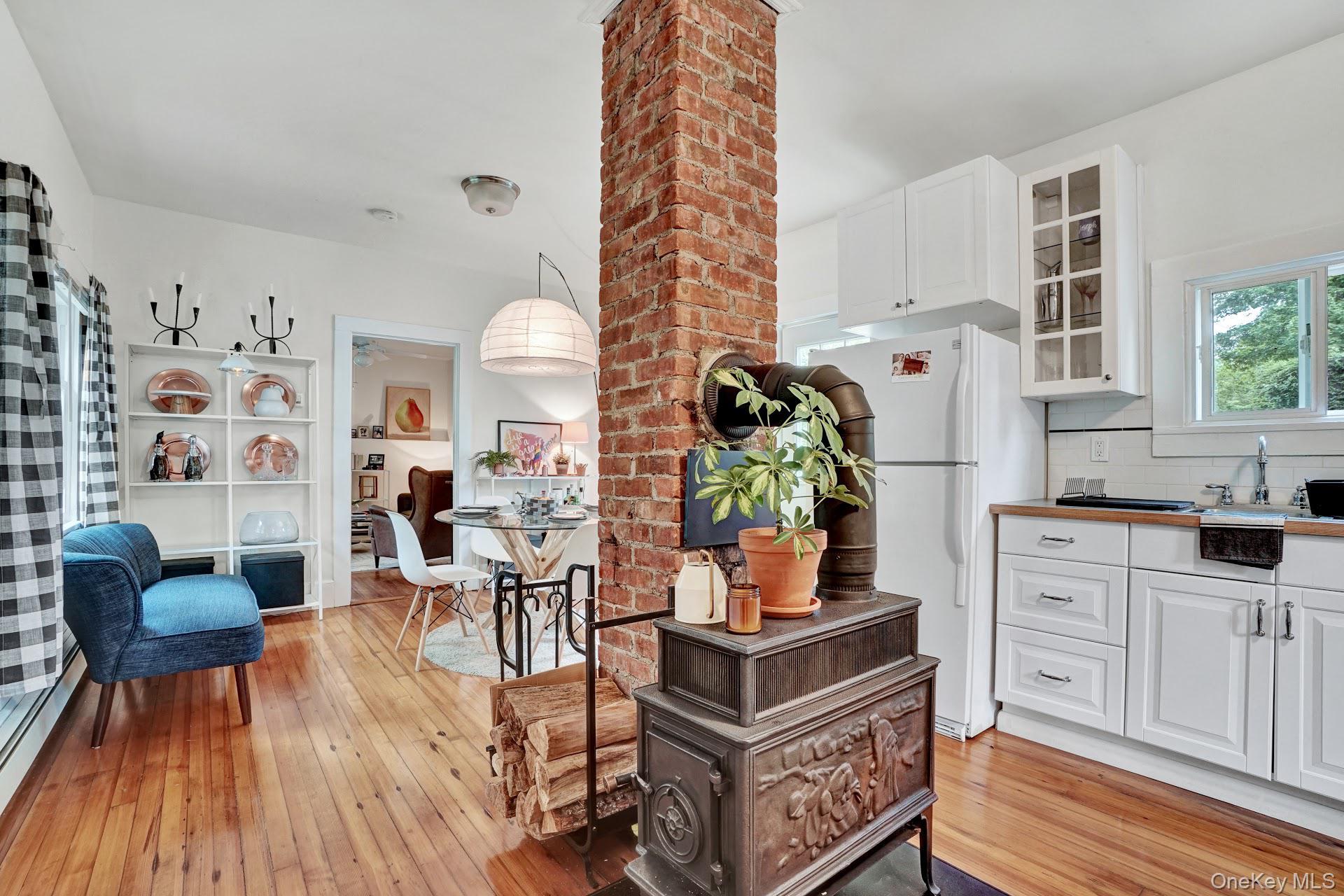 #5 photo, 2 Mine Hill Road, Cornwall , NY 12518