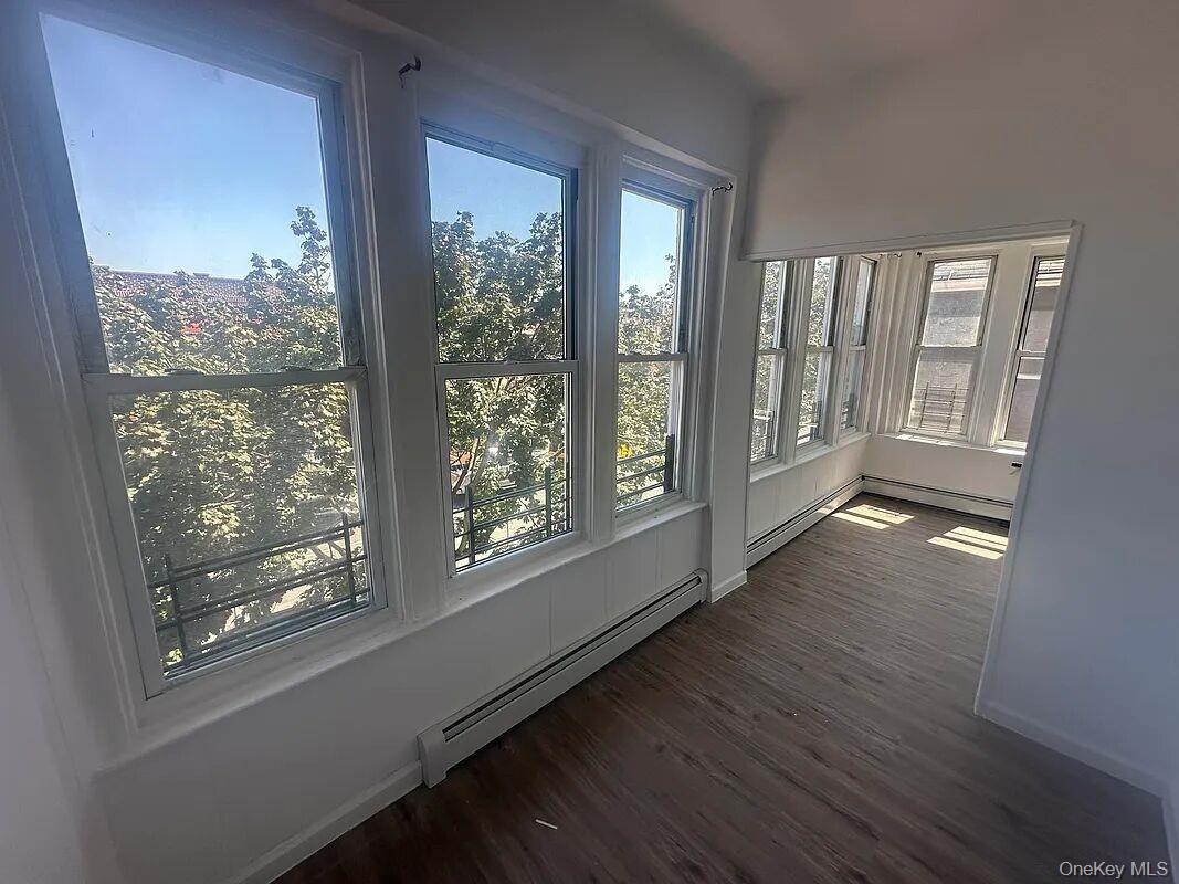 #8 photo, 1333 Noble Avenue, Bronx , NY 10472