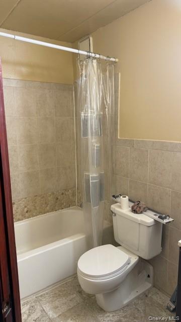 #9 photo, 759 Thieriot Avenue, 브롱크스 Bronx , NY 10473