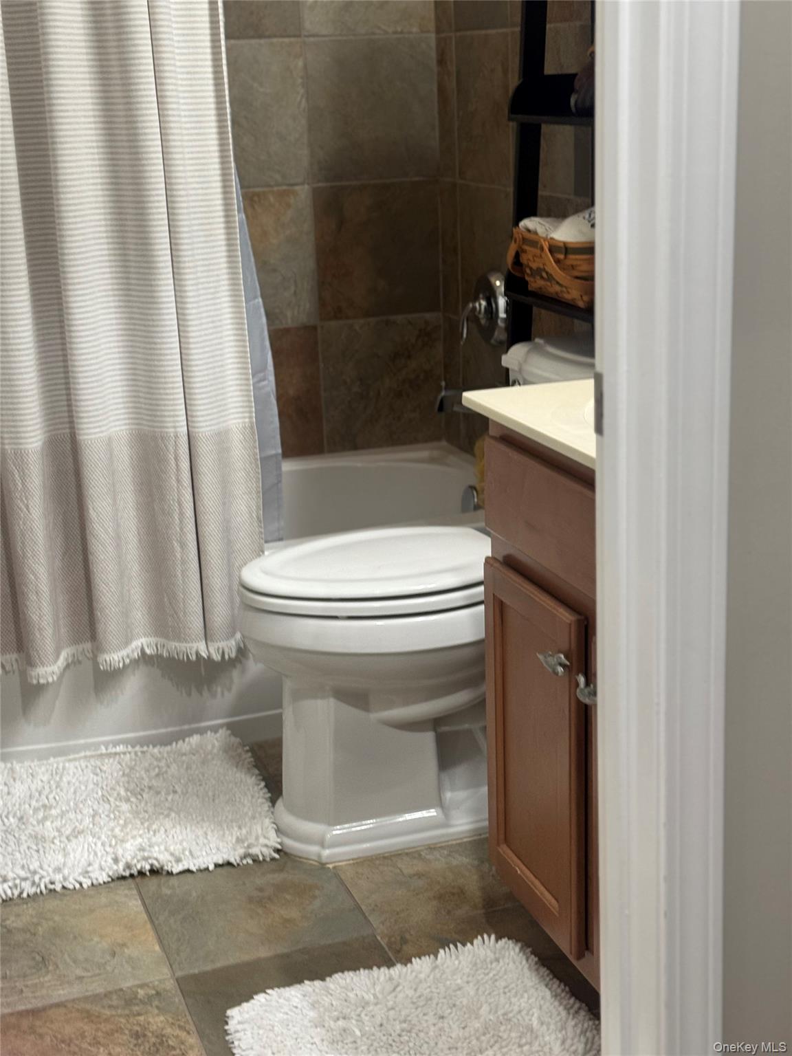 #19 photo, 21 High Ridge Lane, Middletown , NY 10940