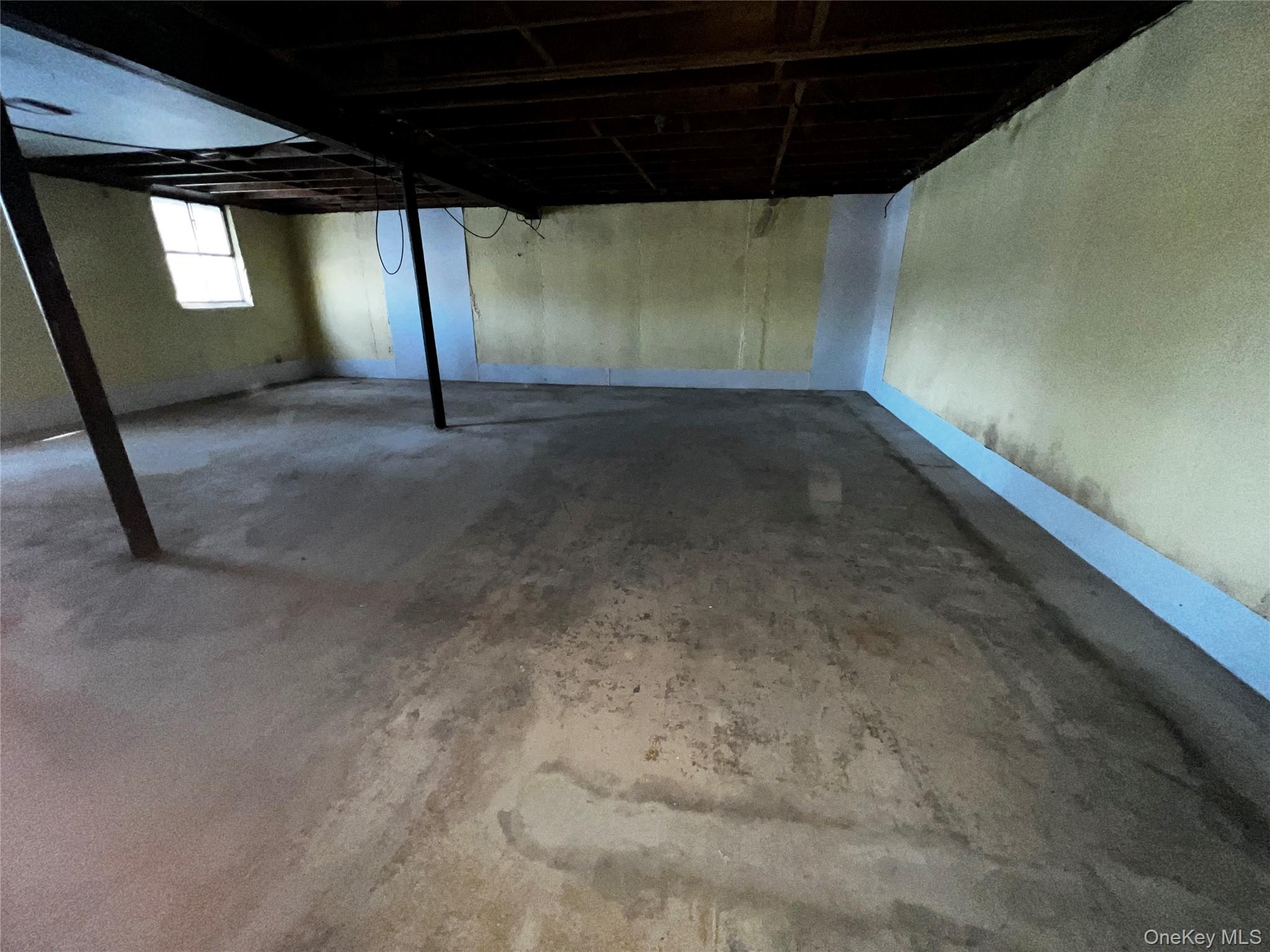 #12 photo, 24 Lorraine Boulevard, 뉴욕주 Poughkeepsie , NY 12603